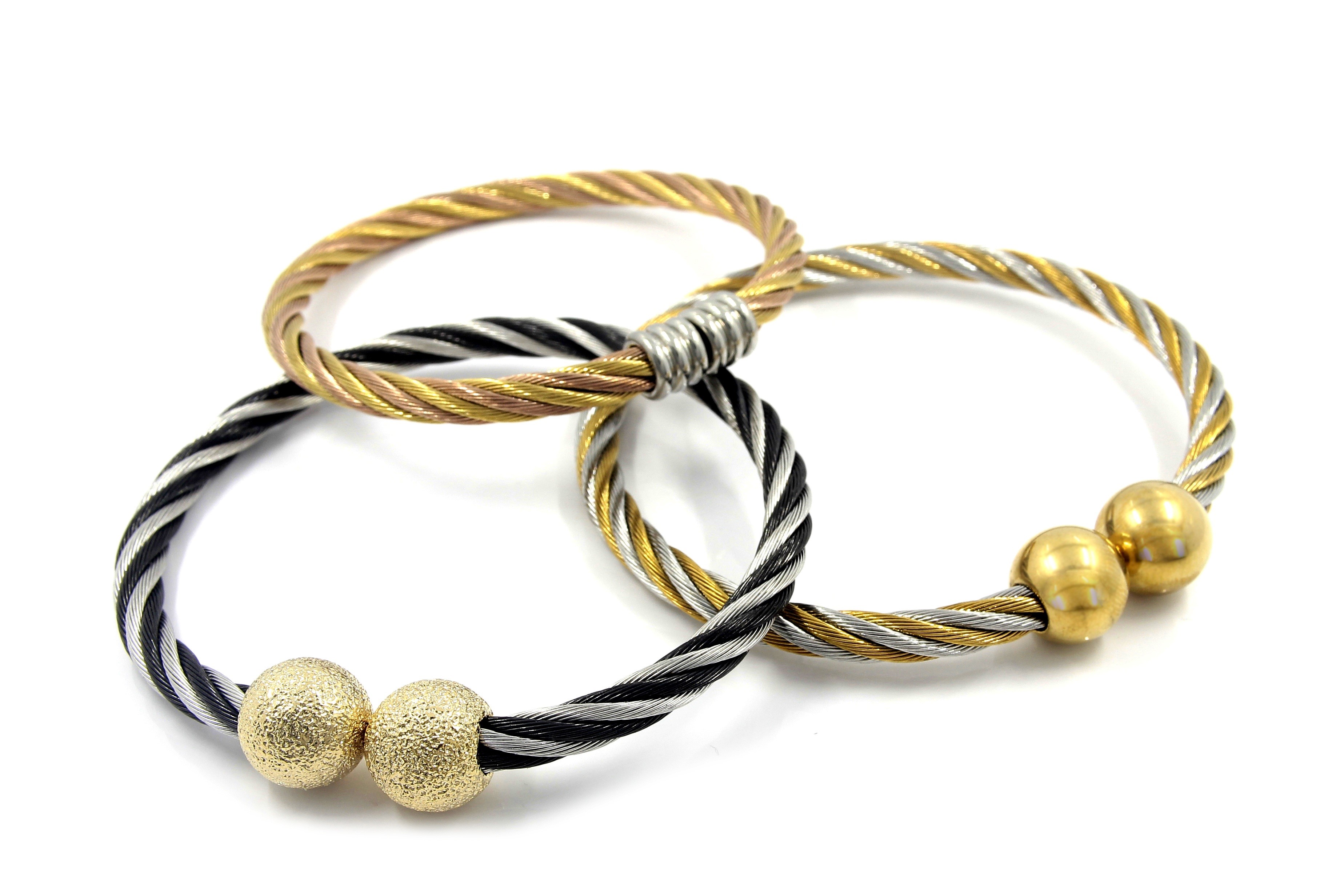 no people, 2K, fashion, beauty, jeweler, punk, background, purchase, commercial, decoration, event, rope, studio shot, bracelets, wedding, close-up, gold, HD Wallpaper