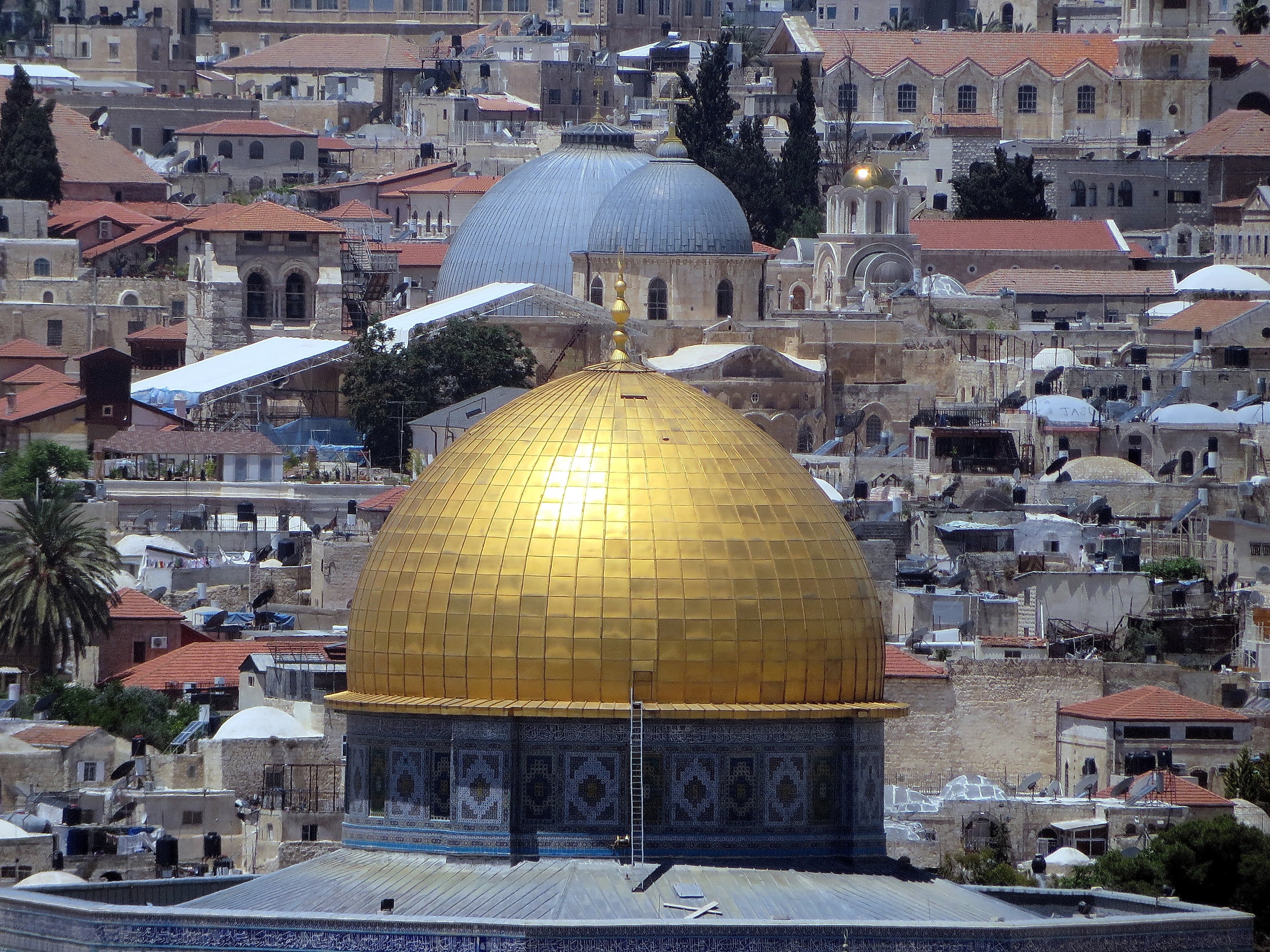 arabic, nature, gold, spirituality, landmark, catholic, interreligious, mohammed, cultures, ceramic, christ, 4K, jesus, residential district, palestine, HD Wallpaper