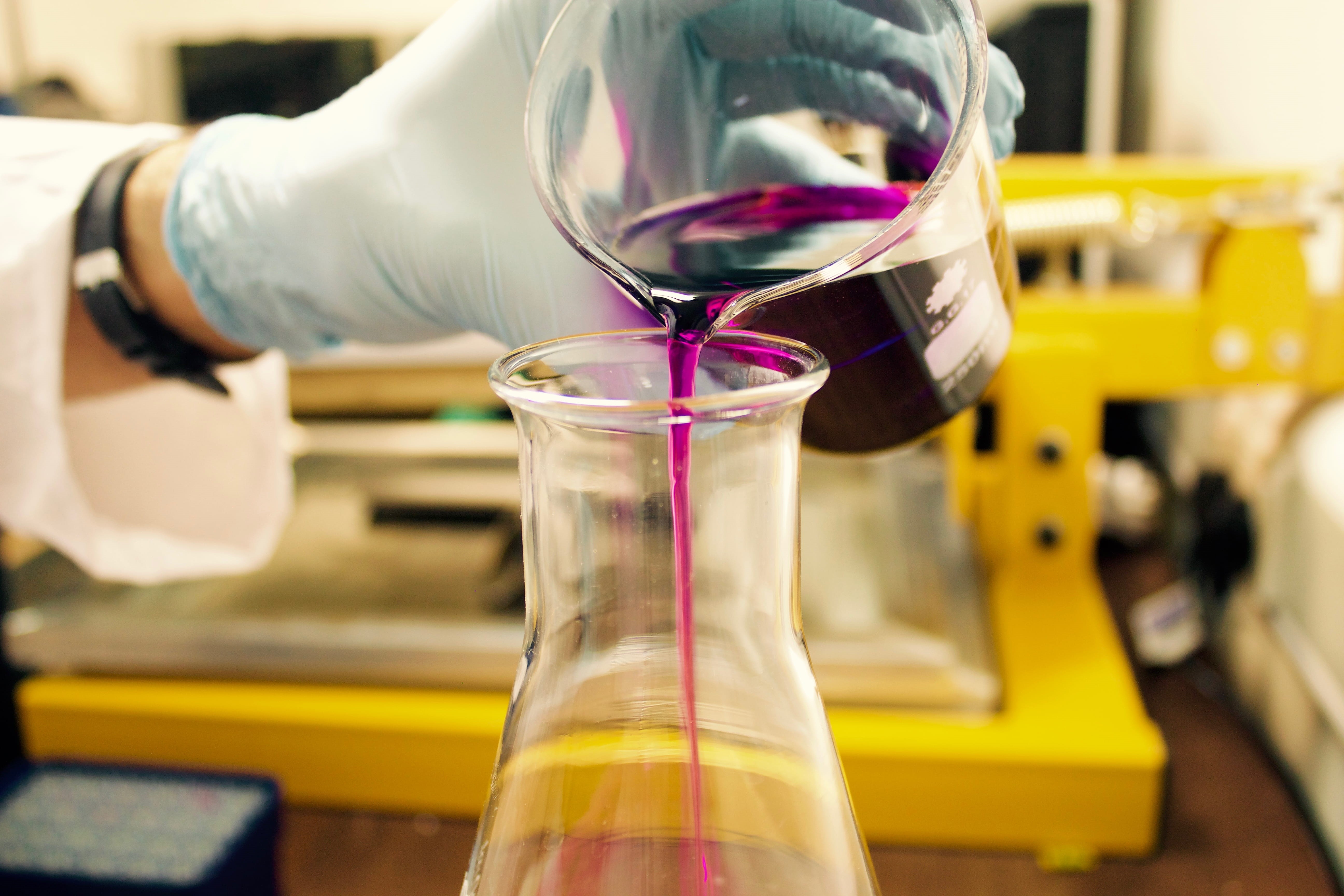 hand, scientific experiment, 5K, human hand, medical research, container, education, pouring, purple, one person, indoors, glass, glass - material, biology, HD Wallpaper