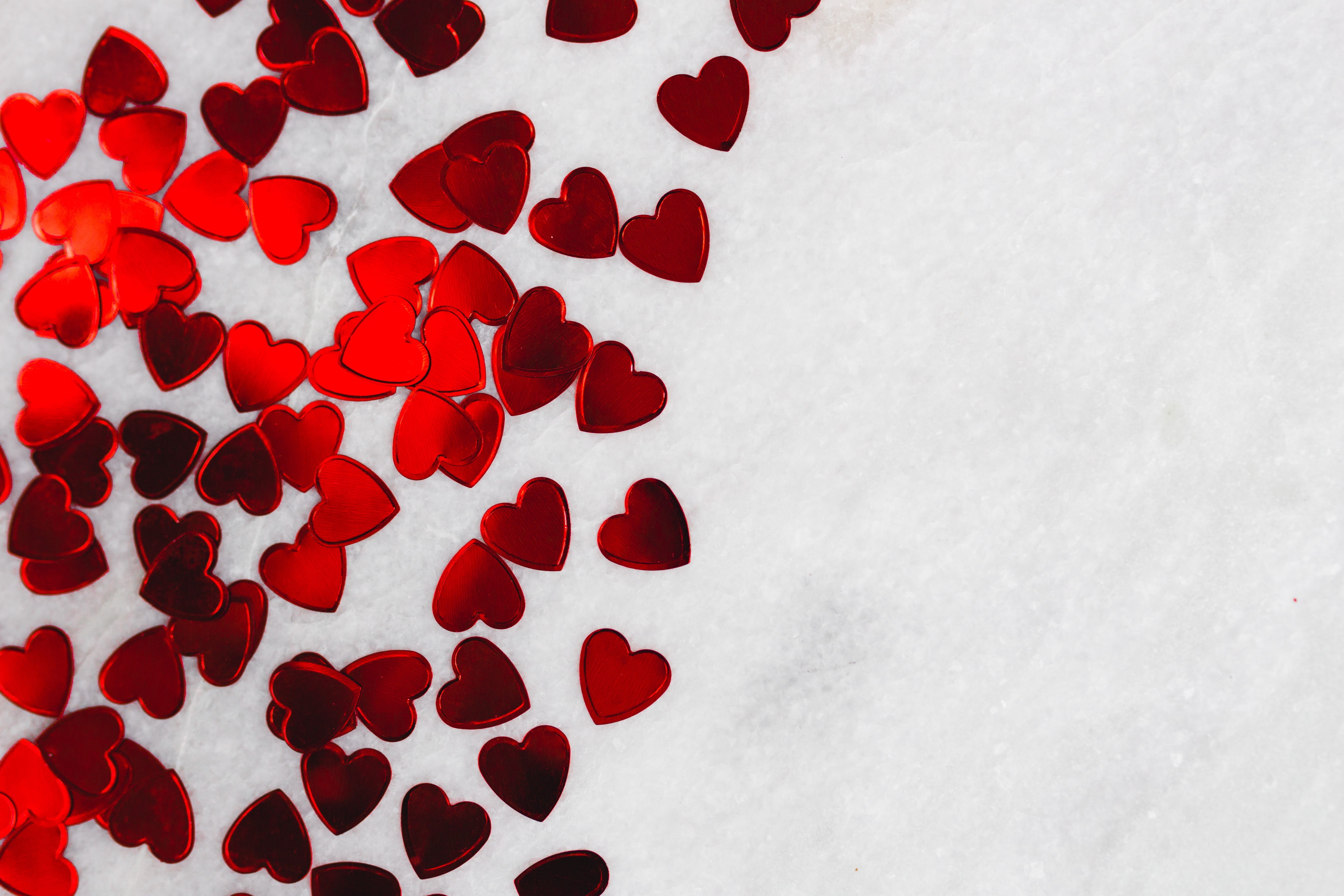 white color, 5K, positive emotion, cold temperature, confetti, red, directly above, love, pattern, background, creativity, wall - building feature, white background, HD Wallpaper