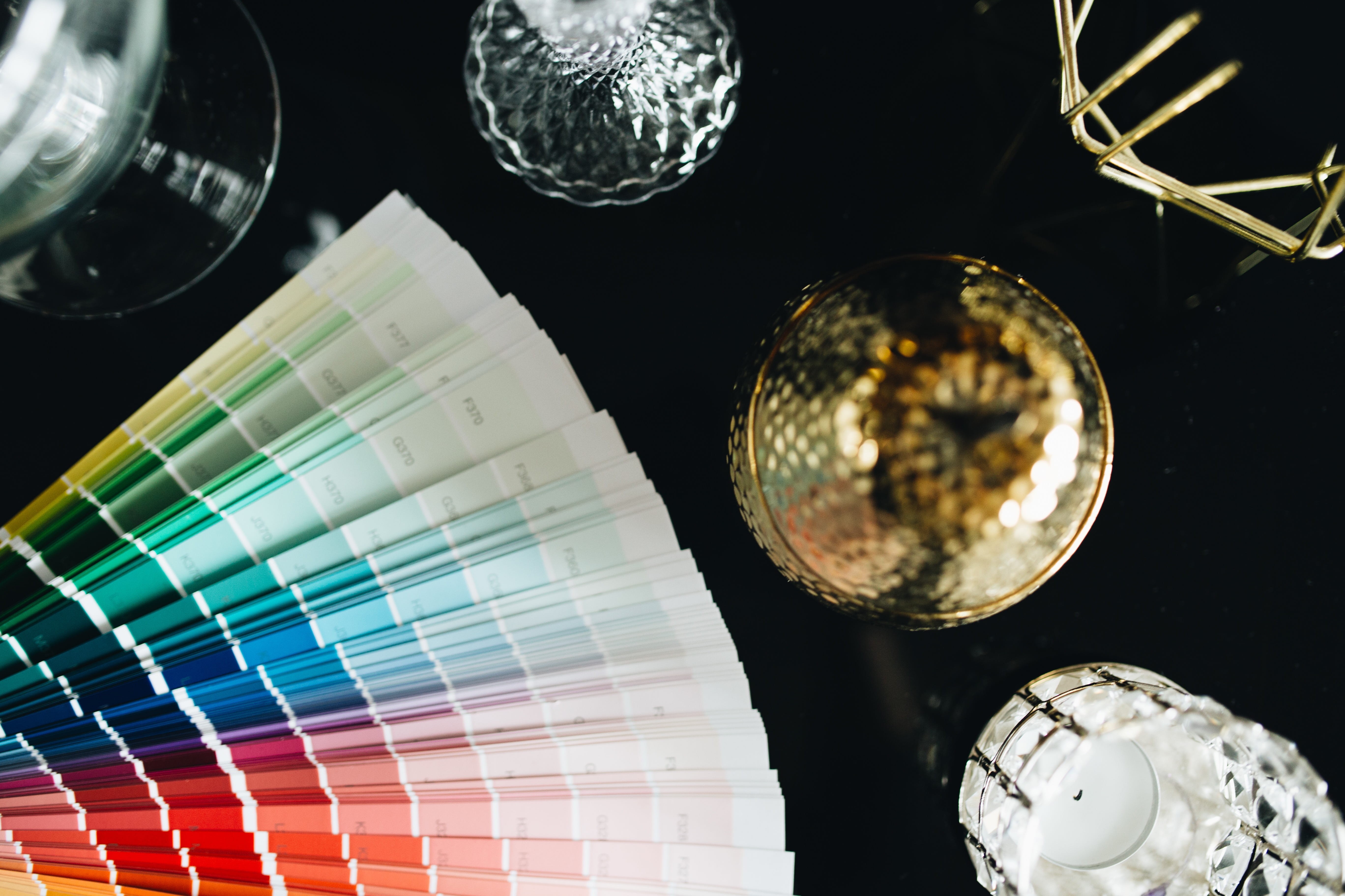 graphic designer, reflection, colorful, cmyk, shiny, swatch, group of objects, indoors, pantone, studio shot, large group of objects, disco ball, color, HD Wallpaper