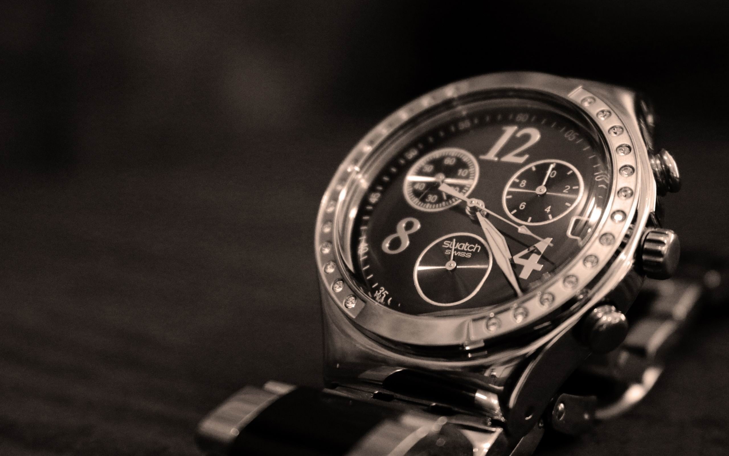 studio shot, wealth, number, black background, wristwatch, personal accessory, luxury, colored, round, watch, high angle view, silver, dial, ag, focus on foreground, HD Wallpaper