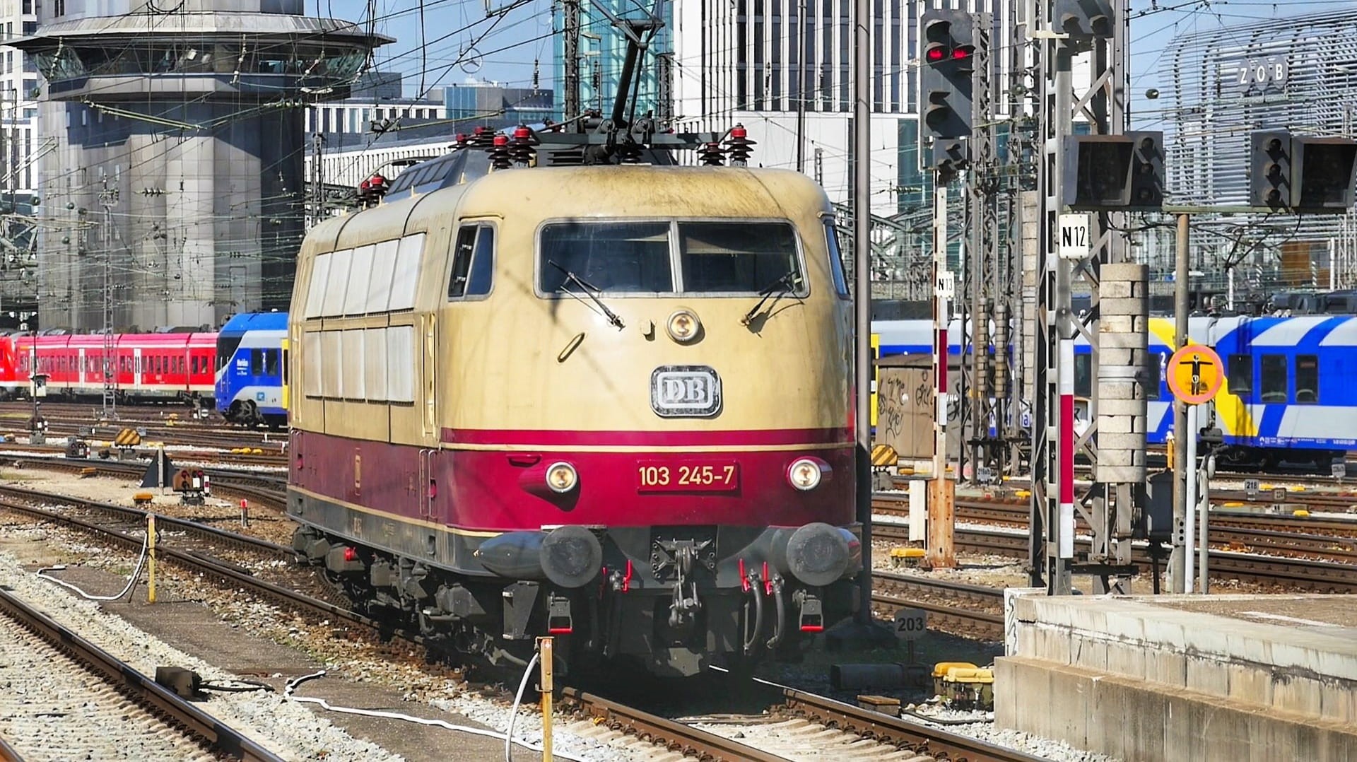 land vehicle, railway station, transport system, br 103, transport, city, deutsche bahn, built structure, no people, number, architecture, traffic, day, HD Wallpaper