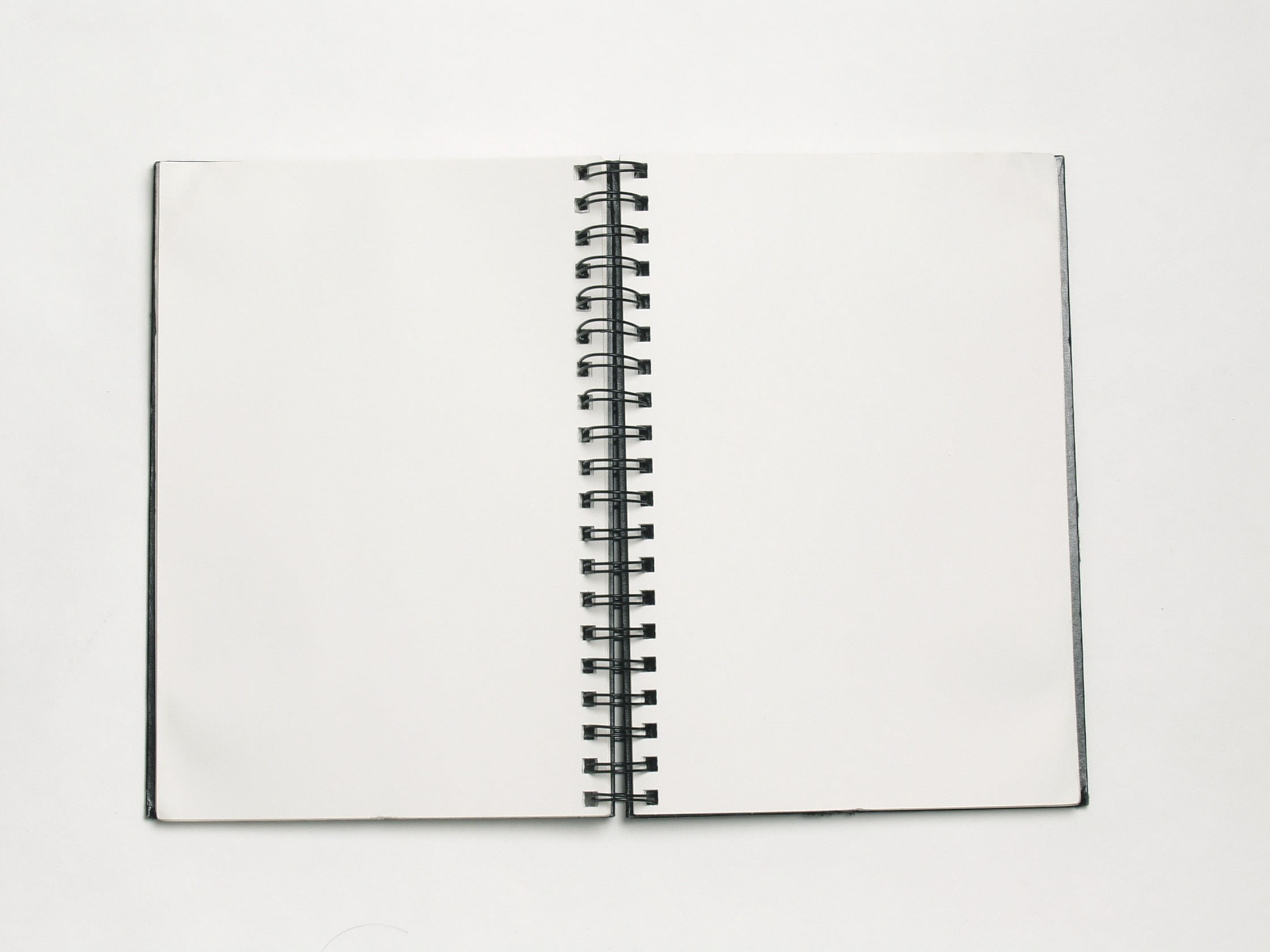 clean, diary, message, publication, notes, indoors, correspondence, copy space, 1080P, simplicity, white background, studio shot, blank, ring binder, no people, HD Wallpaper