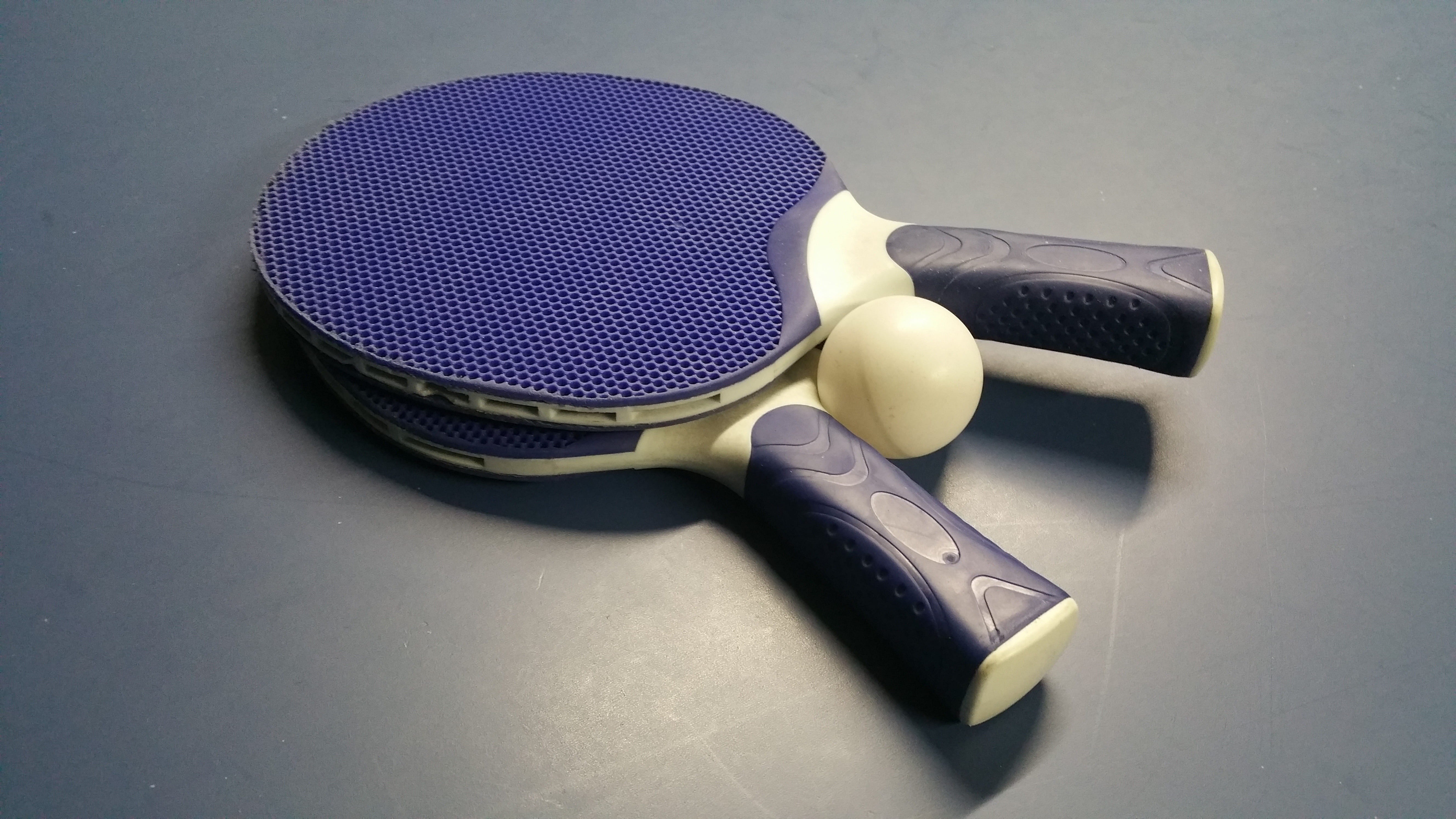 challenge, personal accessory, paddle, listening, fitness, championship, black color, two, recreation, activity, no people, still life, match, technology, HD Wallpaper