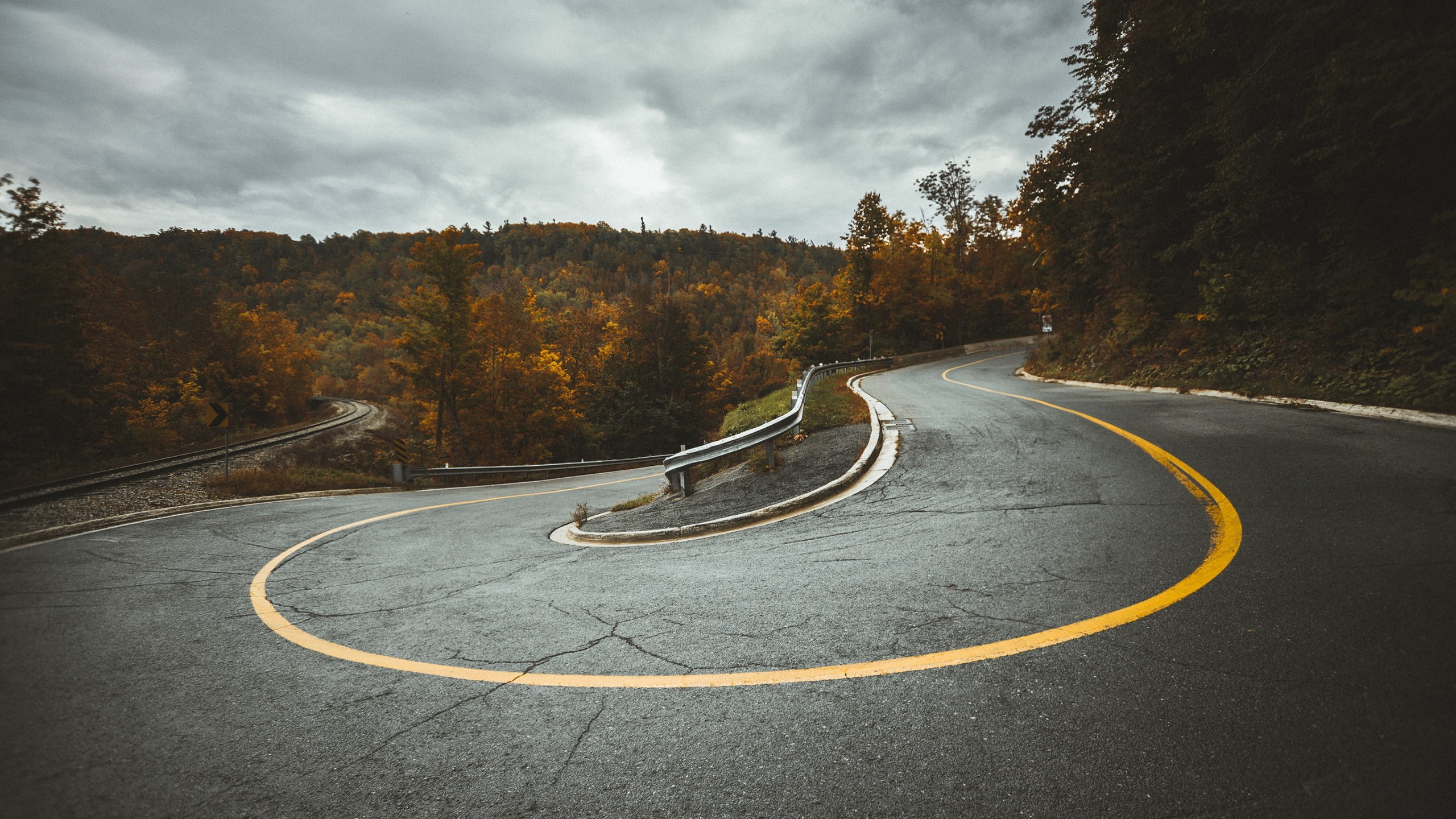 railroad track, road, fall, guardrail, hairpin turns, forest, trees, 2K, HD Wallpaper