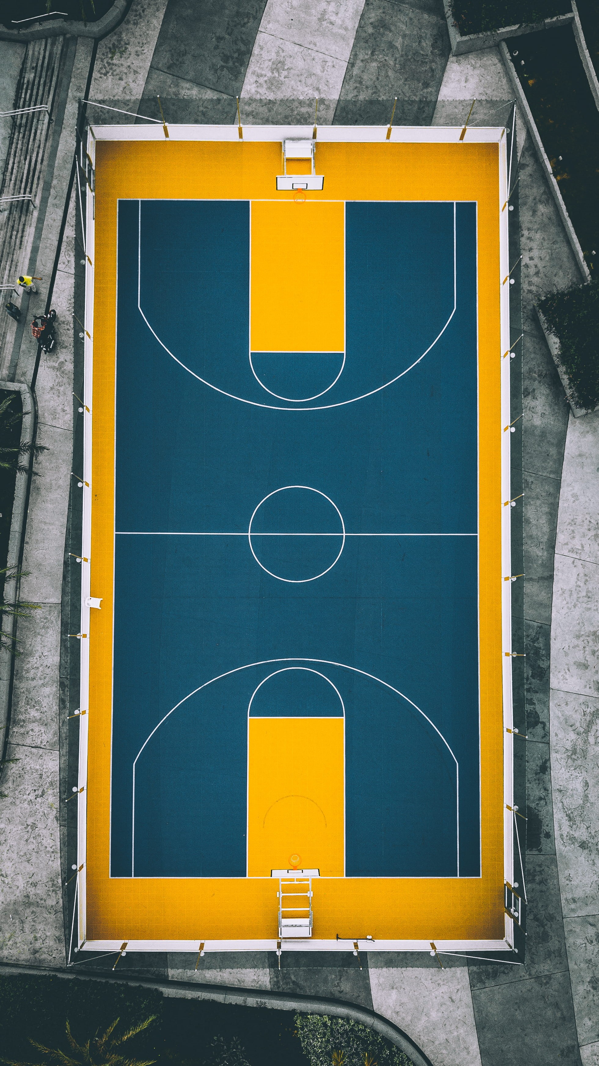aerial, green, outdoors, court, geometric shape, architecture, built structure, building exterior, photography, photo, view, yellow, wall, sport, stadium, Phone HD Wallpaper