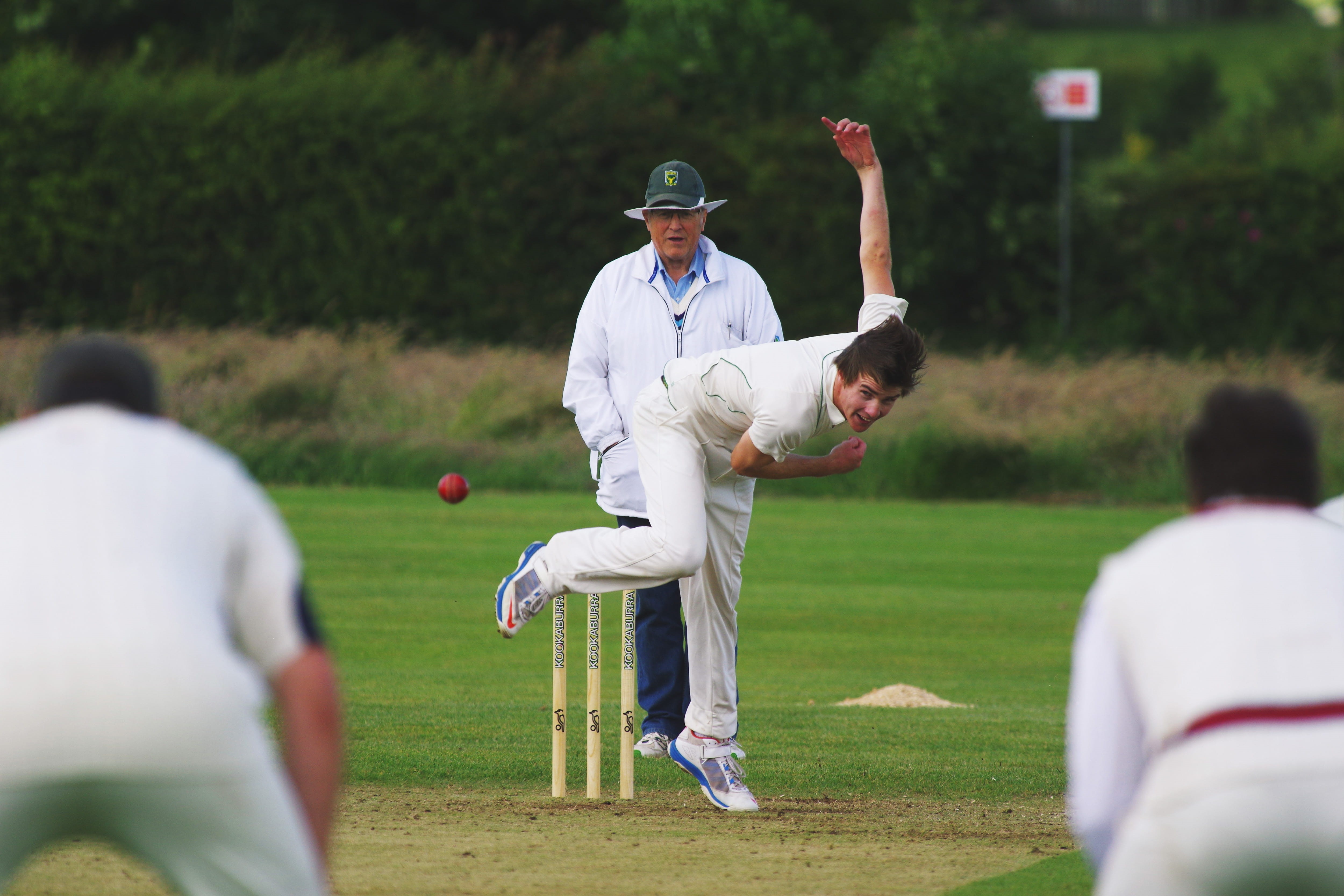 standing, leisure activity, people, sportsman, cricket, sport, baseball - sport, day, playing, incidental people, competition, group of people, full length, HD Wallpaper