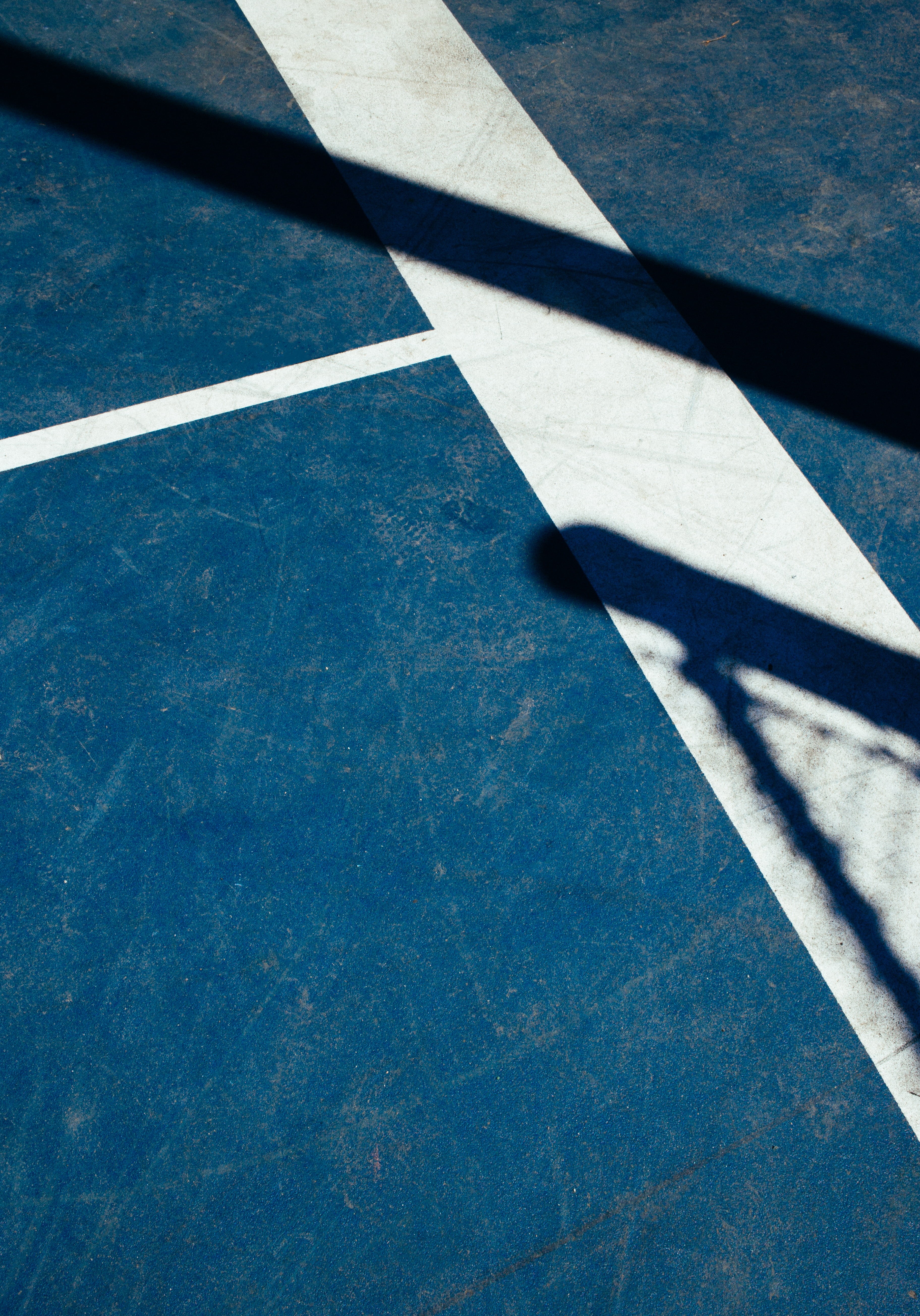 white, white color, outdoors, backgrounds, floor, pattern, angle, parking, texture, court, graphic, dividing line, close-up, focus on shadow, blue, nature, Phone HD Wallpaper