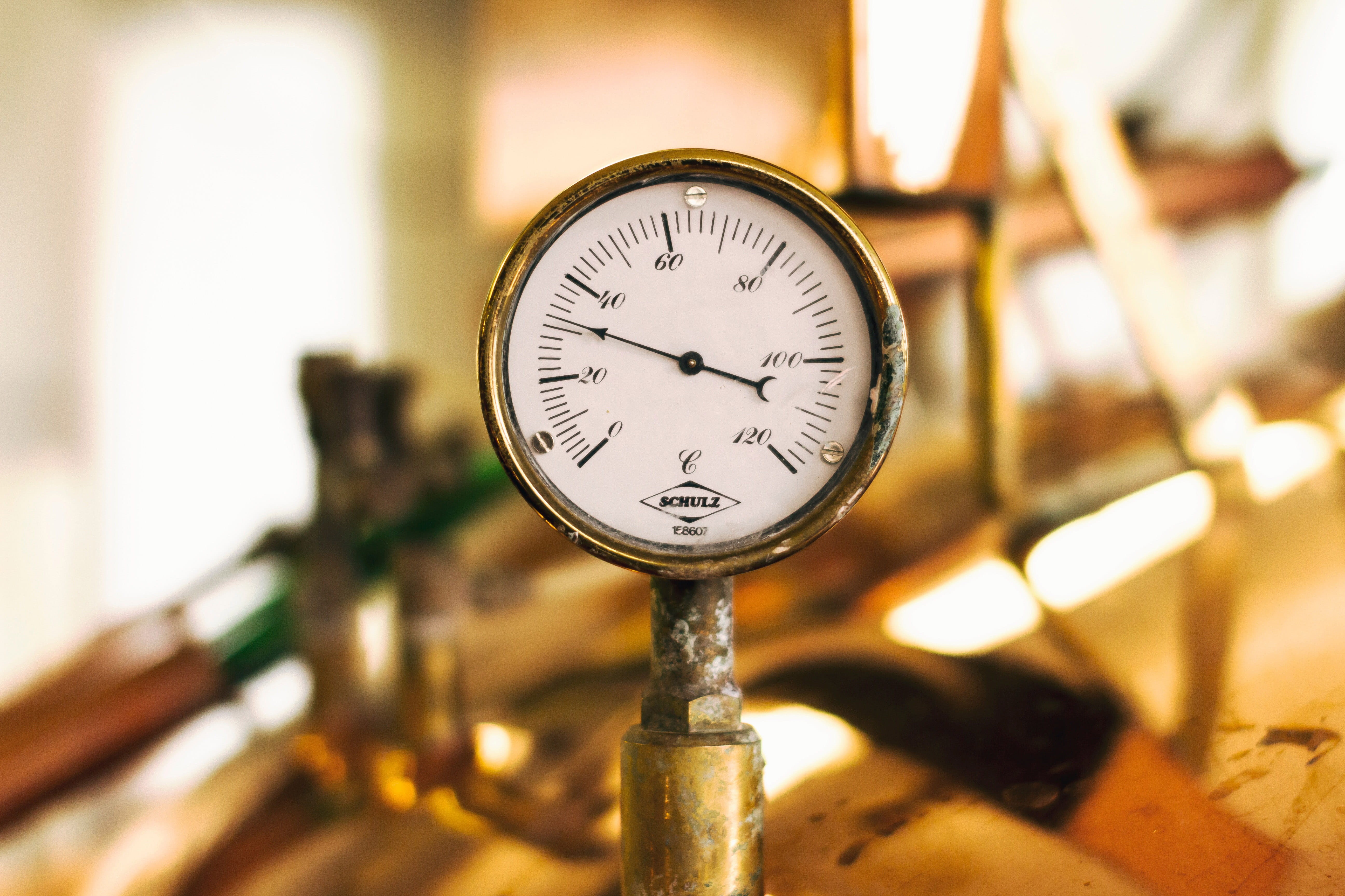 old-fashioned, clock face, weight Scale, gauge, indoors, number, minute hand, pressure Gauge, thermometer, metal, physical Pressure, measuring, no people, HD Wallpaper