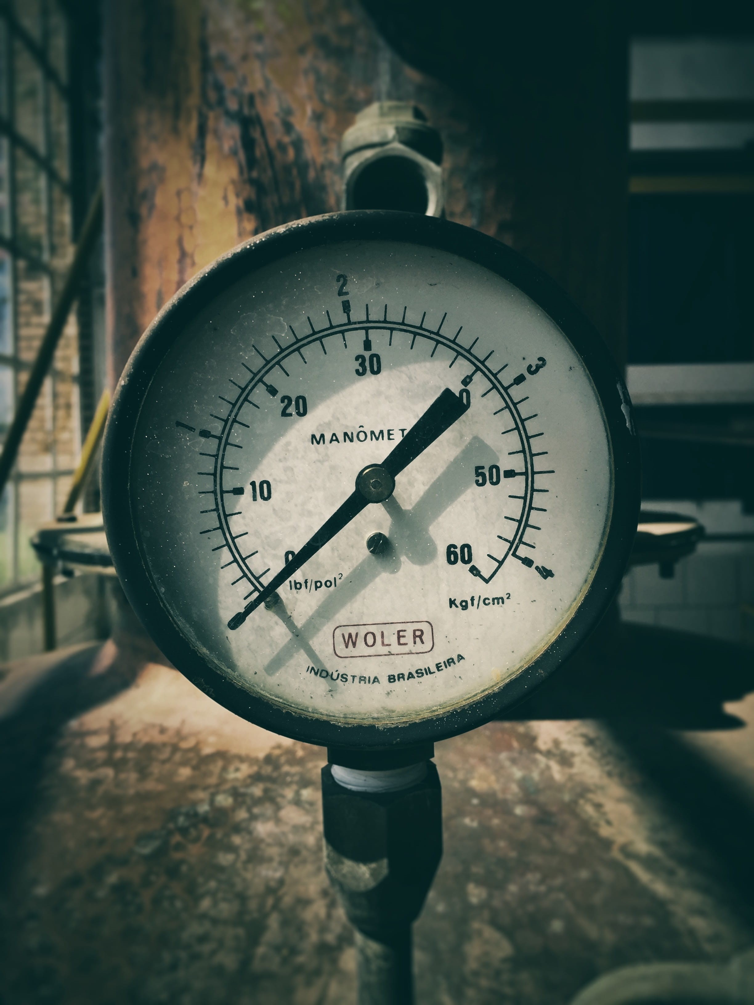 text, gauge, number, 2K, geometric shape, manometer, communication, shape, accuracy, no people, western script, thermometer, vintage, meter - instrument of measurement, Phone HD Wallpaper