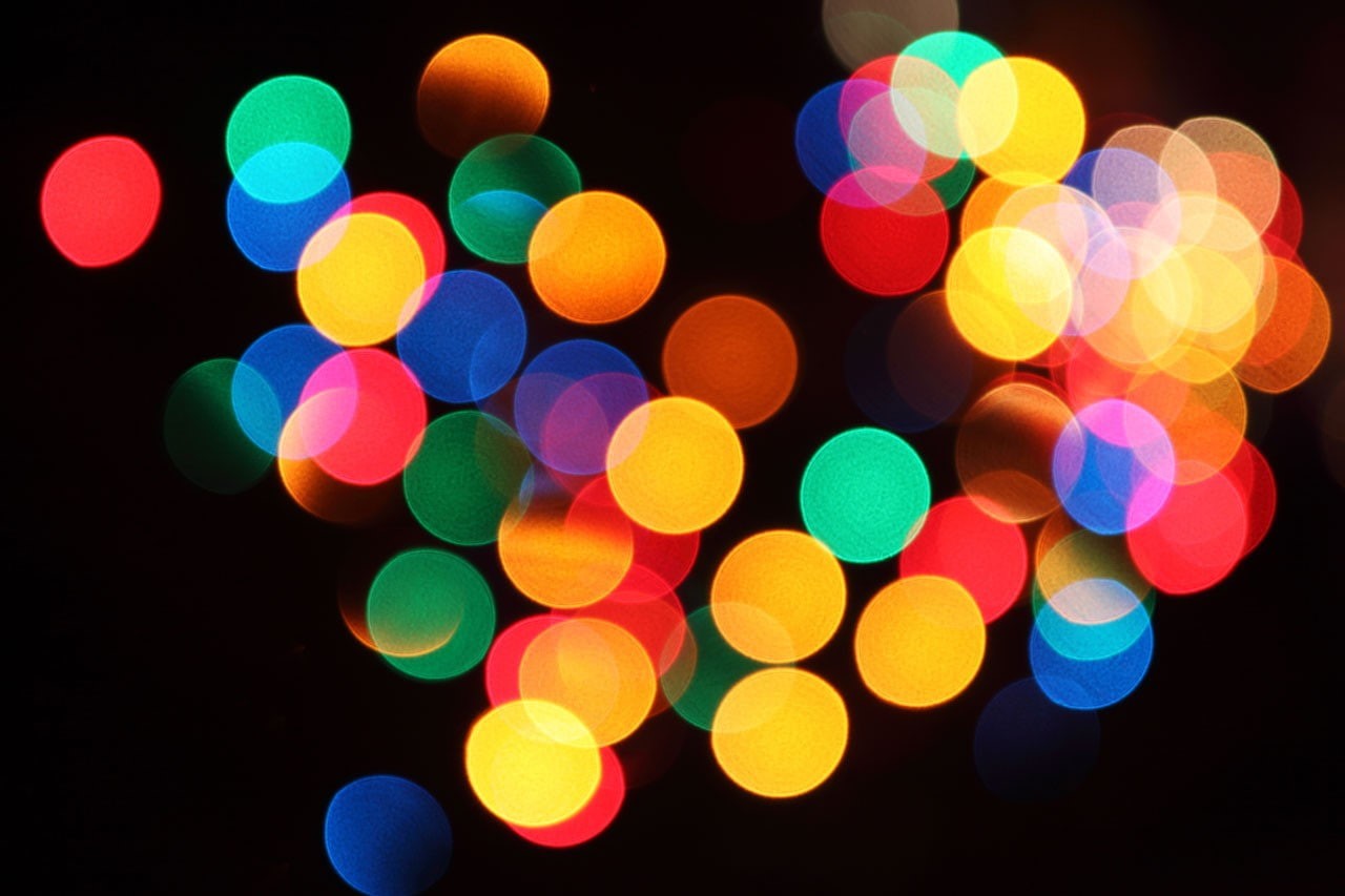 no people, night, studio shot, electric light, light - natural phenomenon, bokeh, circle, pattern, glowing, shape, black background, illuminated, abstract, HD Wallpaper