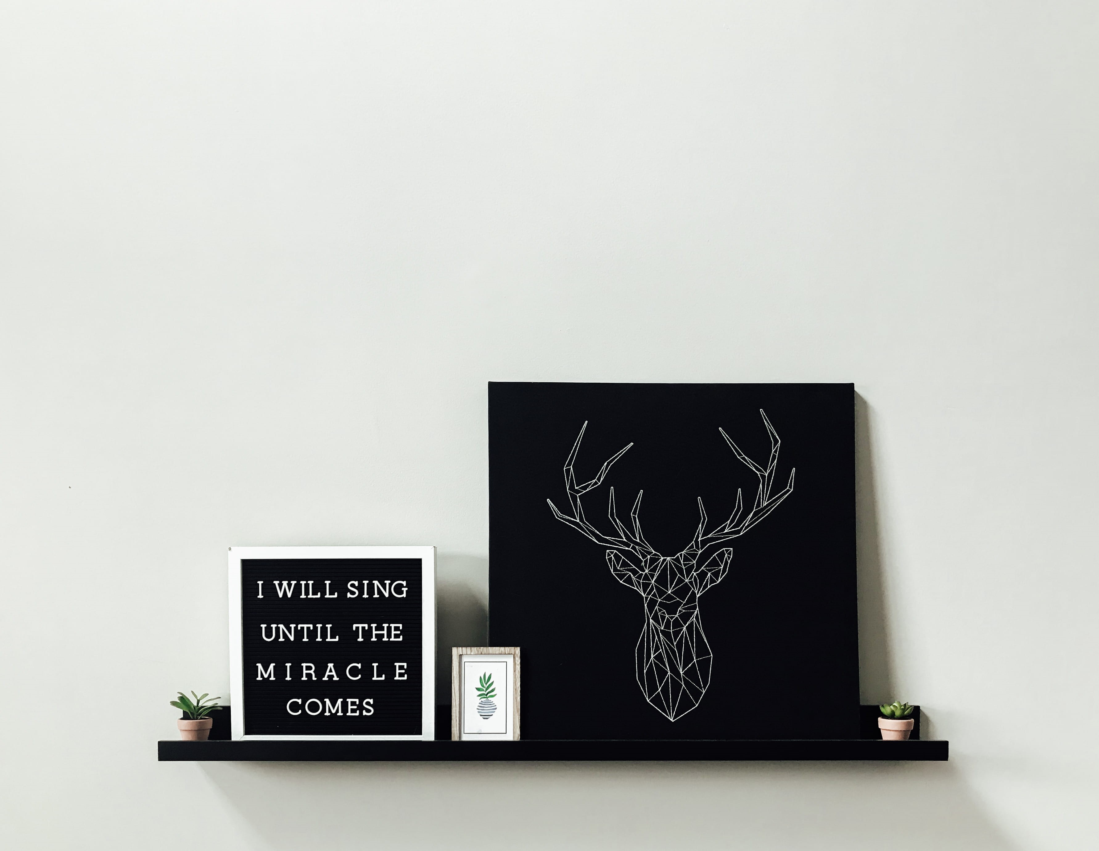 miracles, gray, no people, art and craft, wall, board, single object, floating, white, black color, beliving, non-western script, studio shot, painting, HD Wallpaper