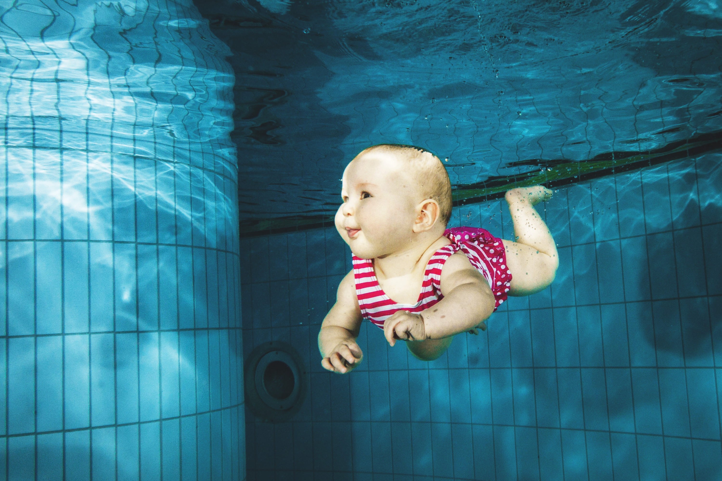 playful, young, clothing, 2K, child, summer, kid, under water, caucasian Ethnicity, water, smiling, cute, people, cheerful, boys, small, swimming, fun, HD Wallpaper