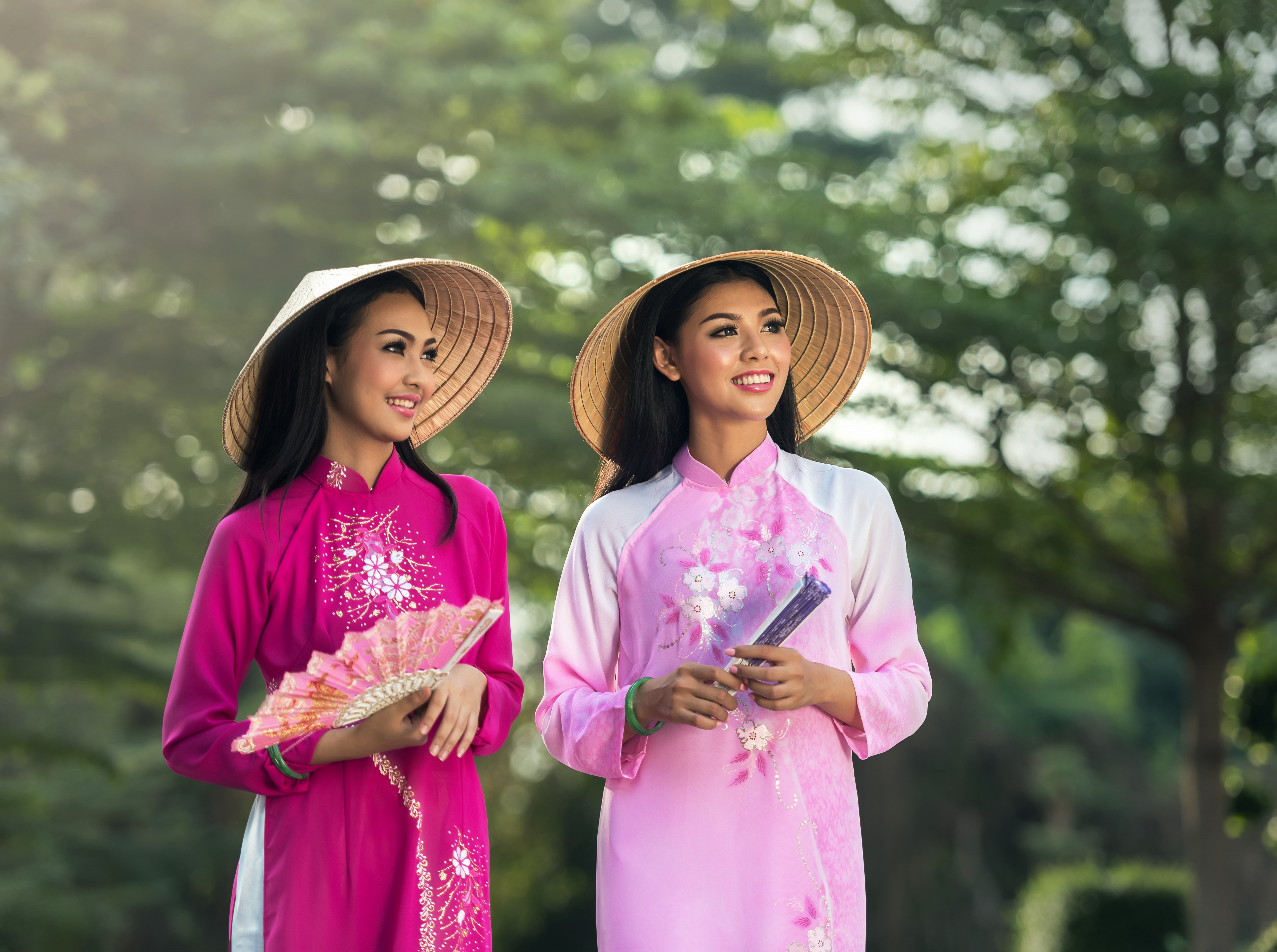 young women, bokeh, Thailand, 5K, Outdoors, togetherness, day, Photography, Asia, Vacation, purple, hats, beautiful woman, polite, Dress, front view, two people, HD Wallpaper