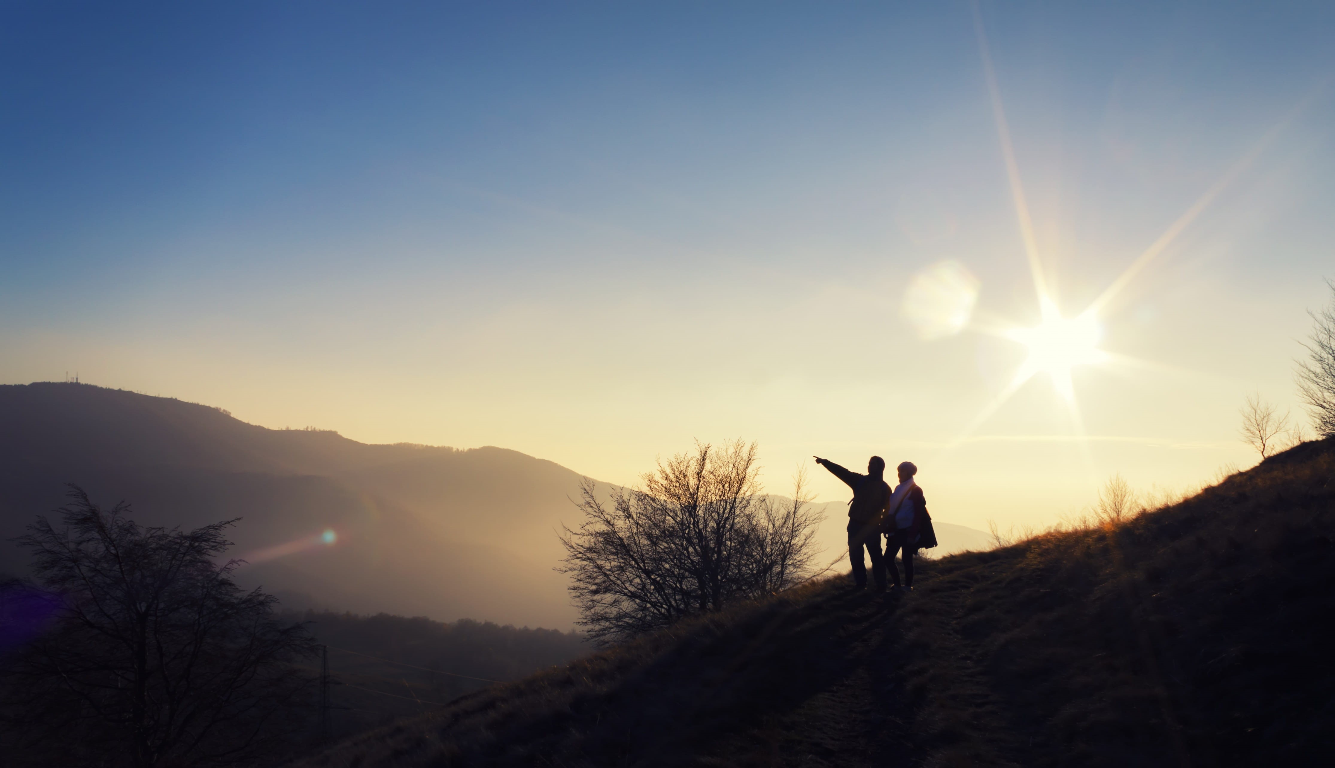 silhouette, leisure activity, travel, two people, europe, bright, landscape, quest, sky, nature, couple - relationship, lens flare, men, destiny, sunlight, HD Wallpaper