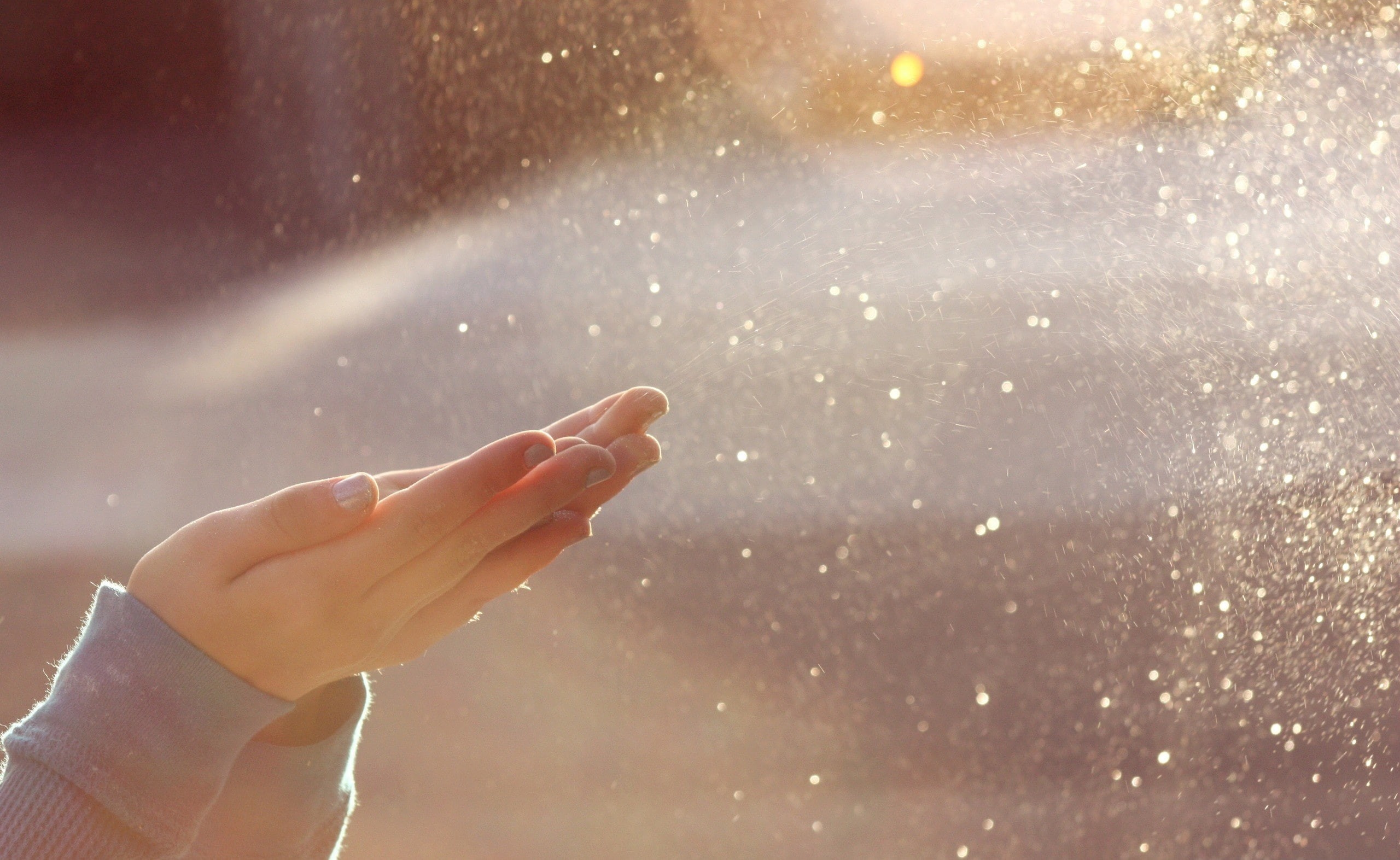 Water, Aero, winter, person, focus on foreground, s, bright, adult, human limb, outdoors, bokeh, cold temperature, close-up, hands, Creative, body part, HD Wallpaper