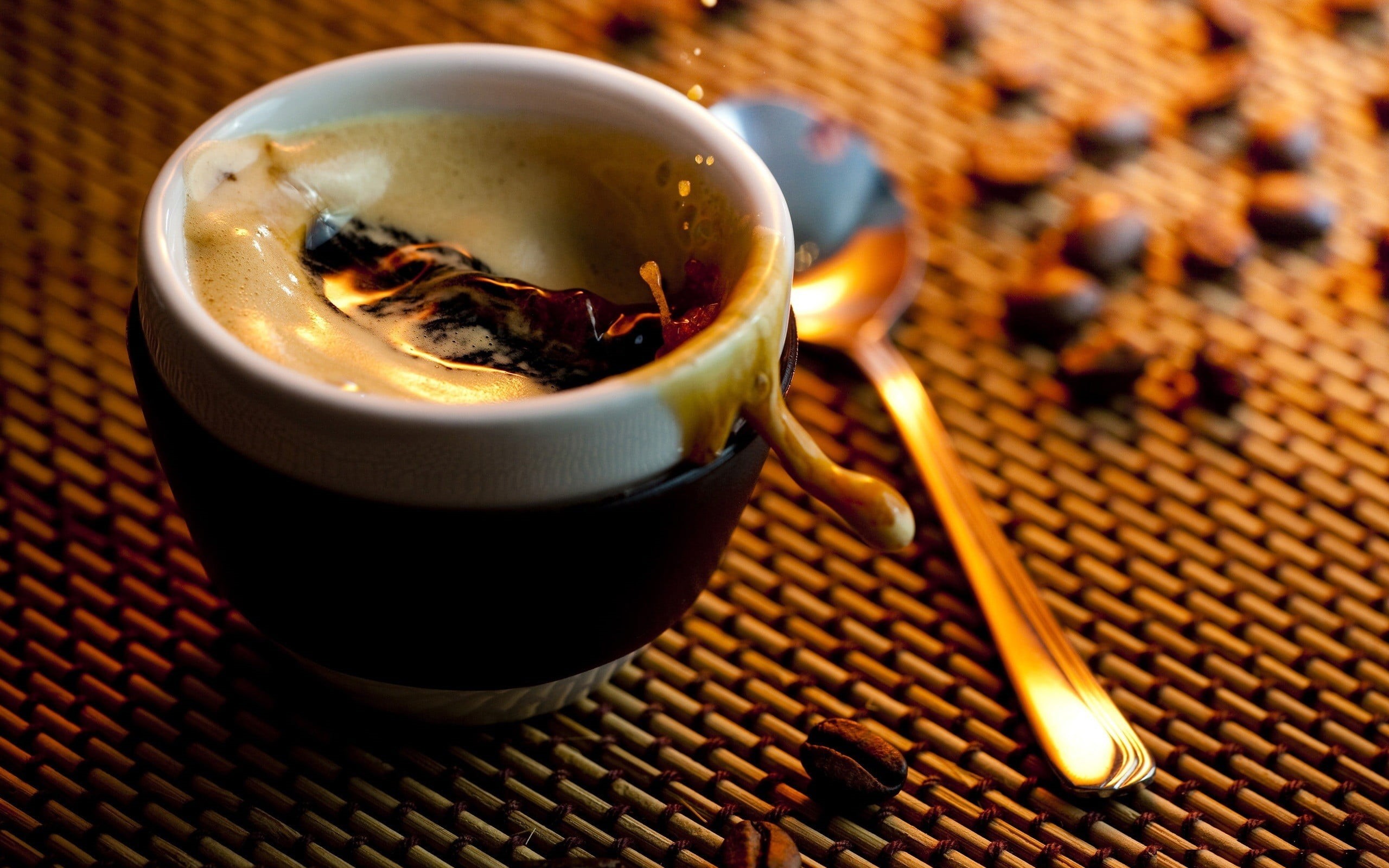 ceramic, spoon, indoors, tea, mat, coffee beans, selective focus, no people, cup, place setting, still life, food, wellbeing, woven, focus on foreground, HD Wallpaper