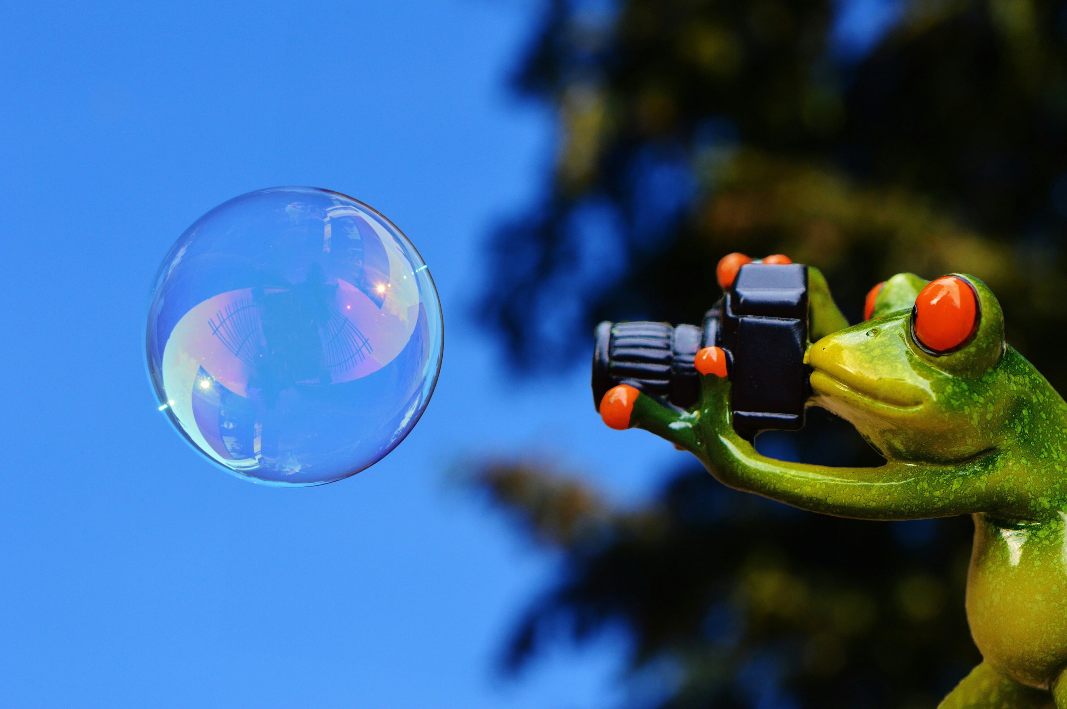 fun, tree, camera, near, close-up, toy, target shooting, bubble, people, selective focus, weapon, photography, aiming, clear, og, 4K, close, black, soap bubble, HD Wallpaper