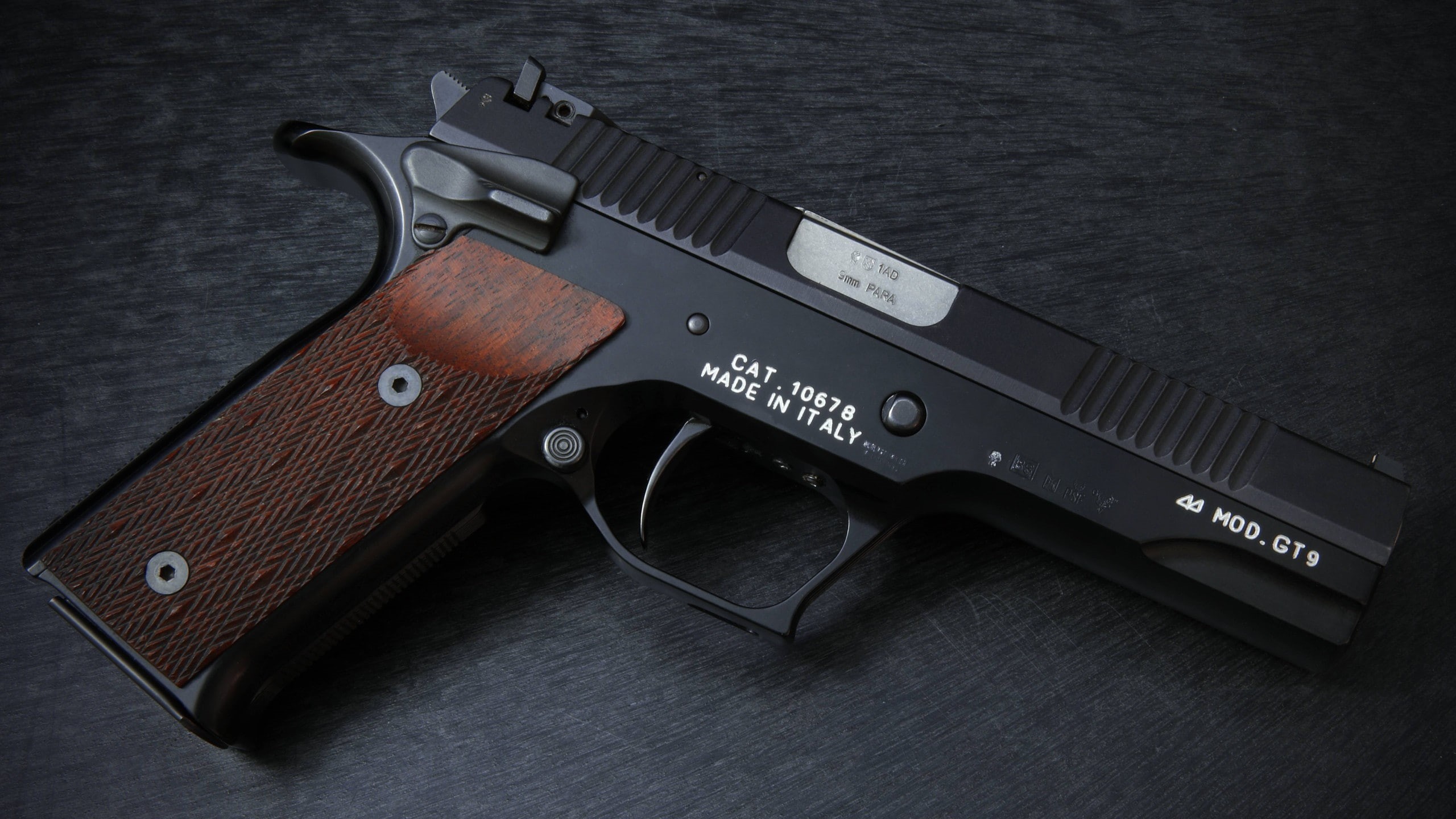 warning sign, weapon, indoors, no people, arts culture and entertainment, security, text, Sporting pistol, western script, handgun, sign, crime, wood - material, HD Wallpaper