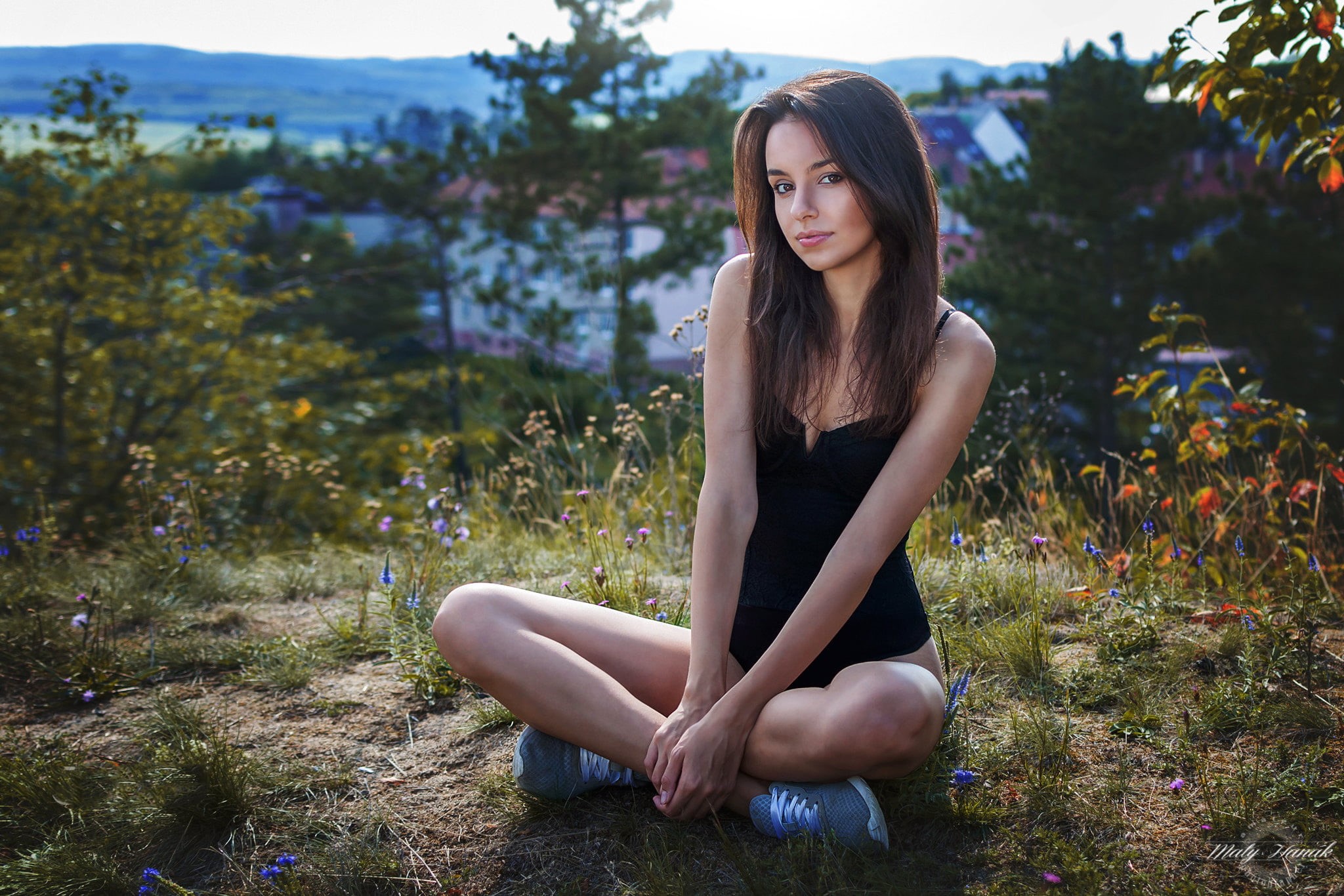 1080P, beautiful woman, nature, hair, women outdoors, model, black, long hair, lifestyles, young adult, legs crossed, women, s, hairstyle, young women, HD Wallpaper