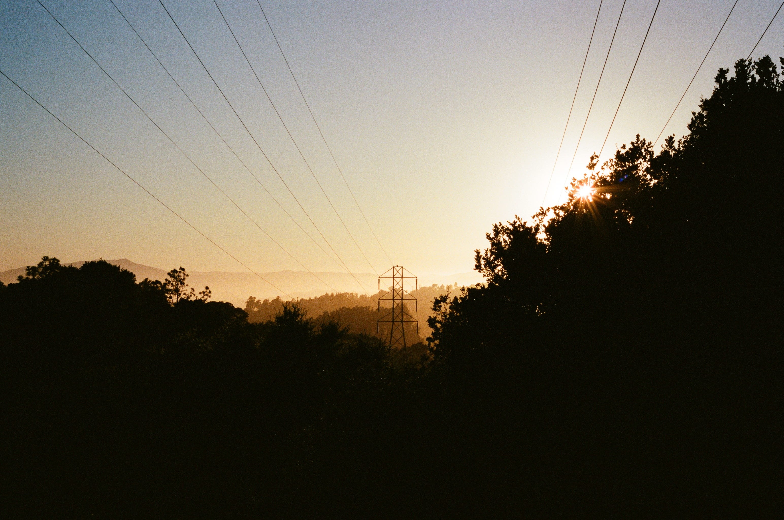 2K, power supply, beauty in nature, sky, sunset, power line, hills, no people, light, utility pole, outdoors, tranquility, dusk, flare, electric transmission tower, HD Wallpaper