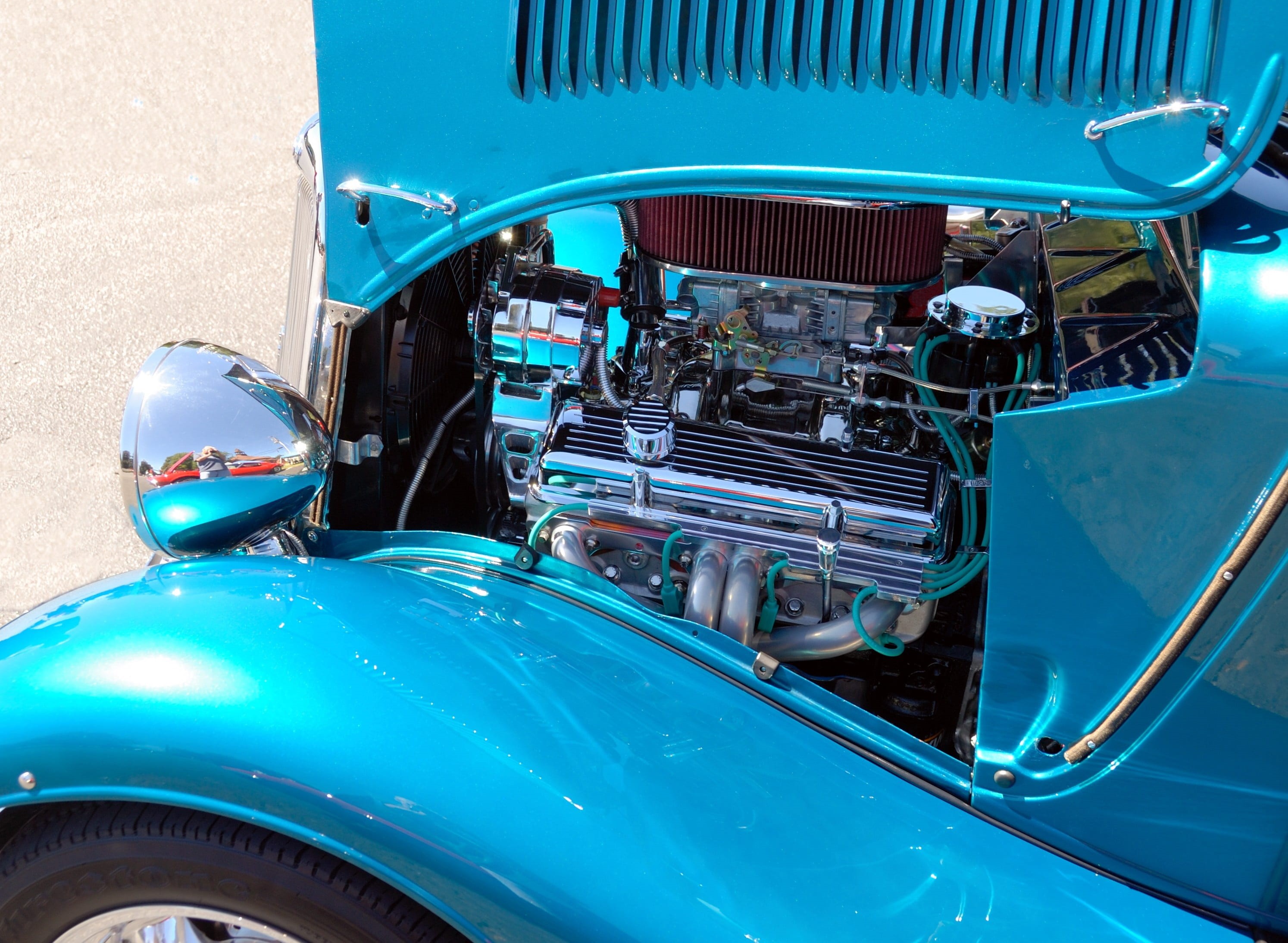 vintage car, reflection, engineering, 2K, travel, machine, car, no people, retro styled, motor, customize, metallic, engine, machinery, chrome, stationary, HD Wallpaper
