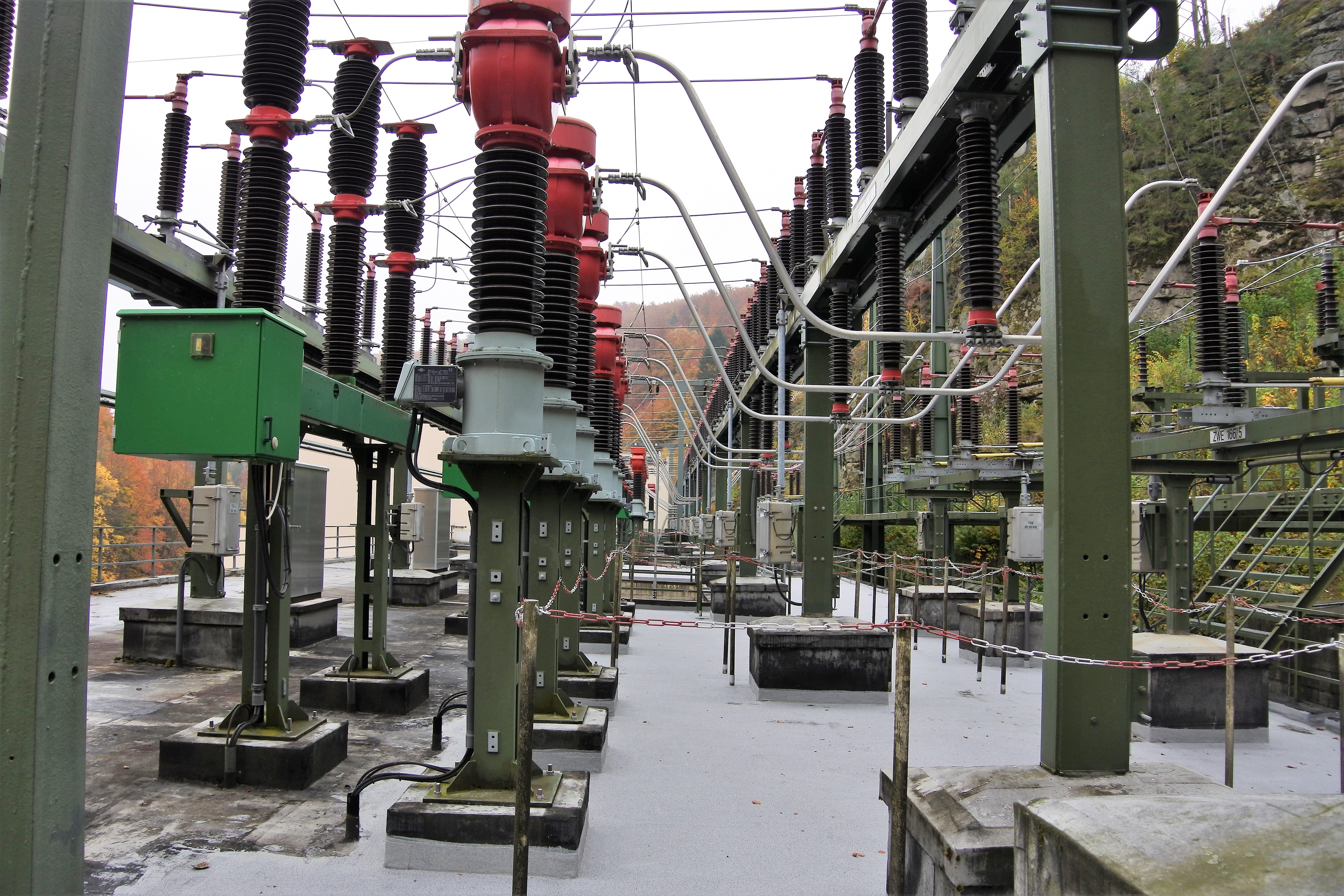 equipment, architecture, railing, staircase, 5K, pipe - tube, no people, factory, fuel and power generation, connection, industry, technology, transformer station, HD Wallpaper