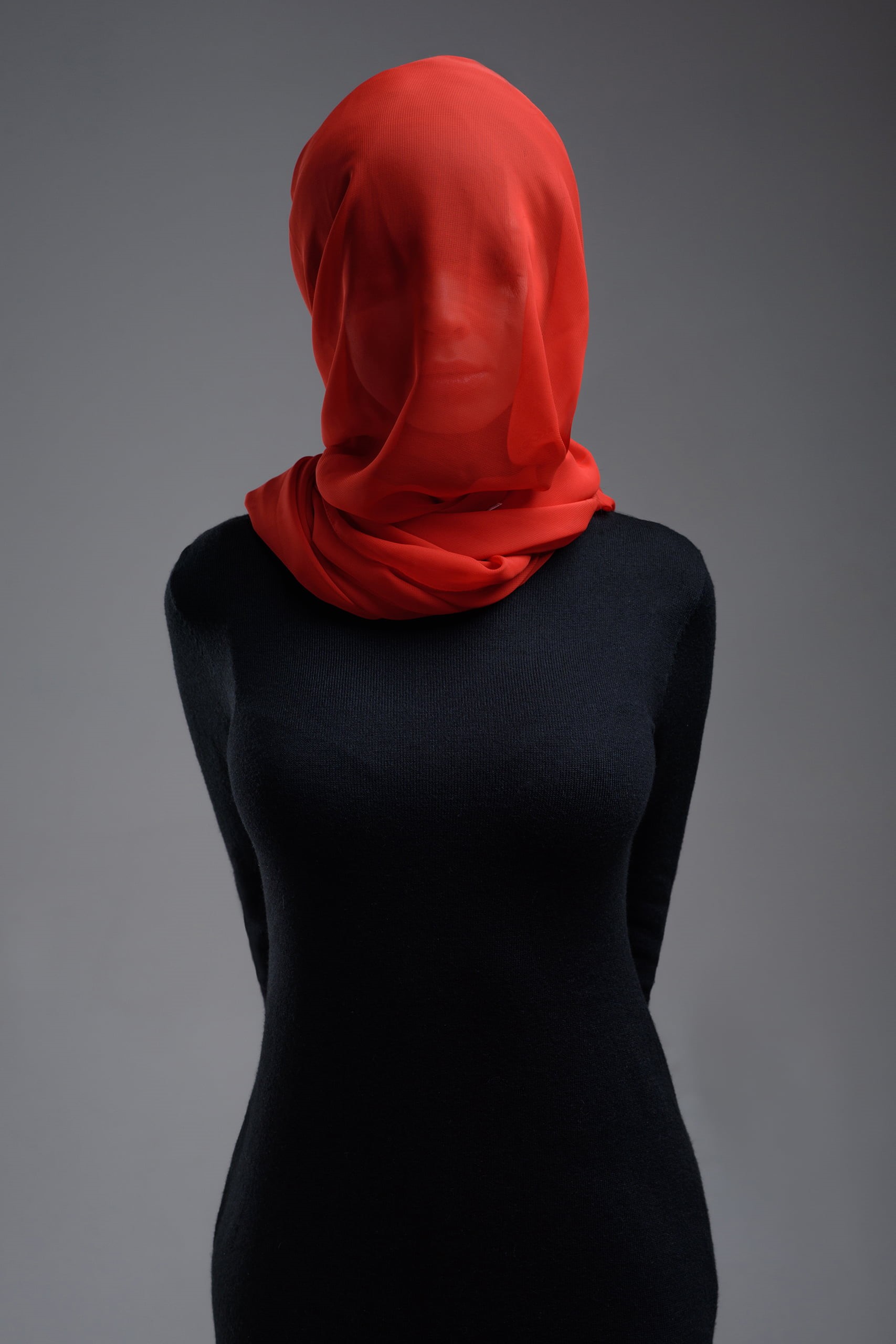 simple background, portrait, hijab, people, fashion, gray, beautiful woman, adult, model, clothing, young adult, gray background, red, head, human body part, Phone HD Wallpaper