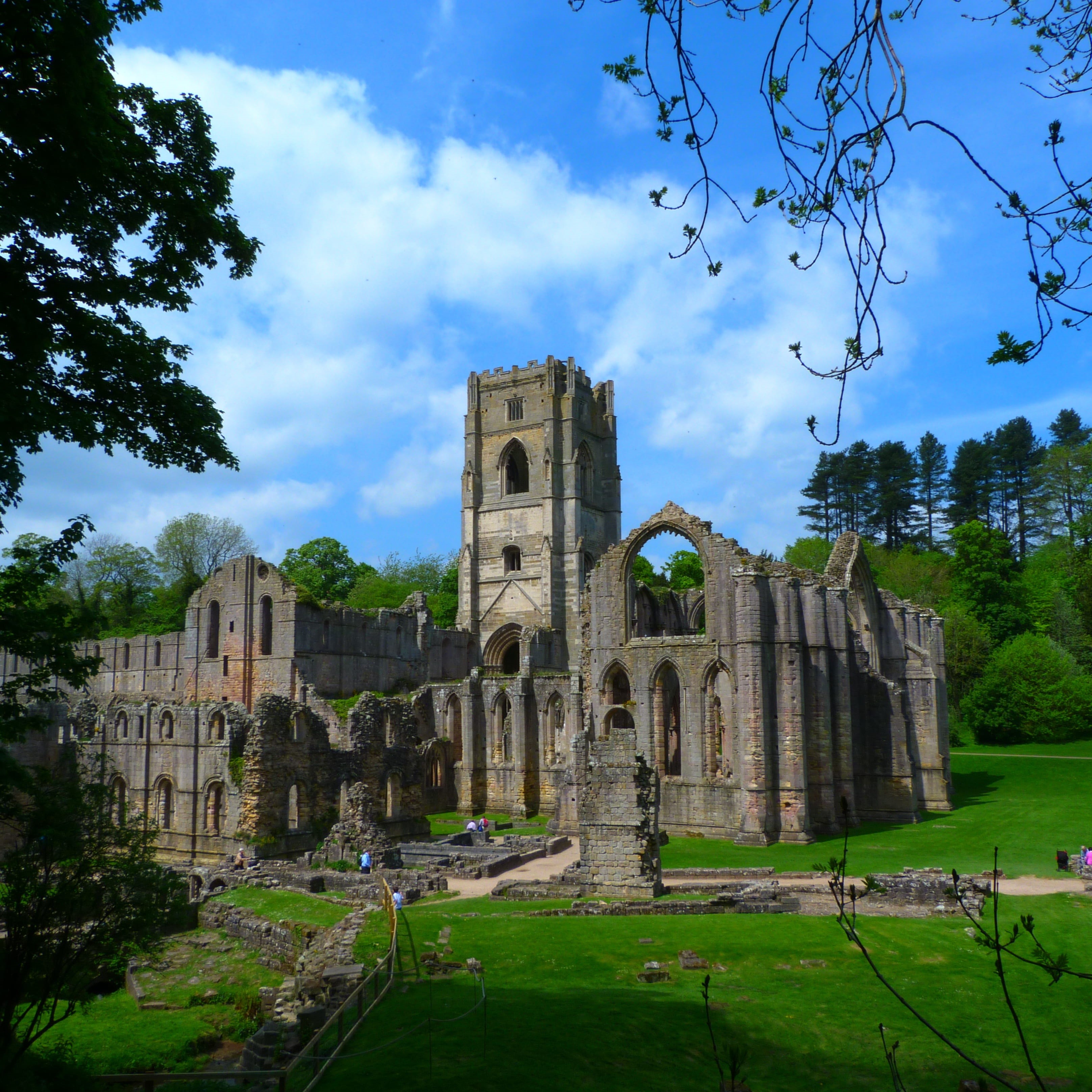 outdoors, nature, fortress, monument, summer, heritage, blue, 2K, church, architecture, historical, fountains abbey, construction, trees, medieval, ancient civilization, Phone HD Wallpaper