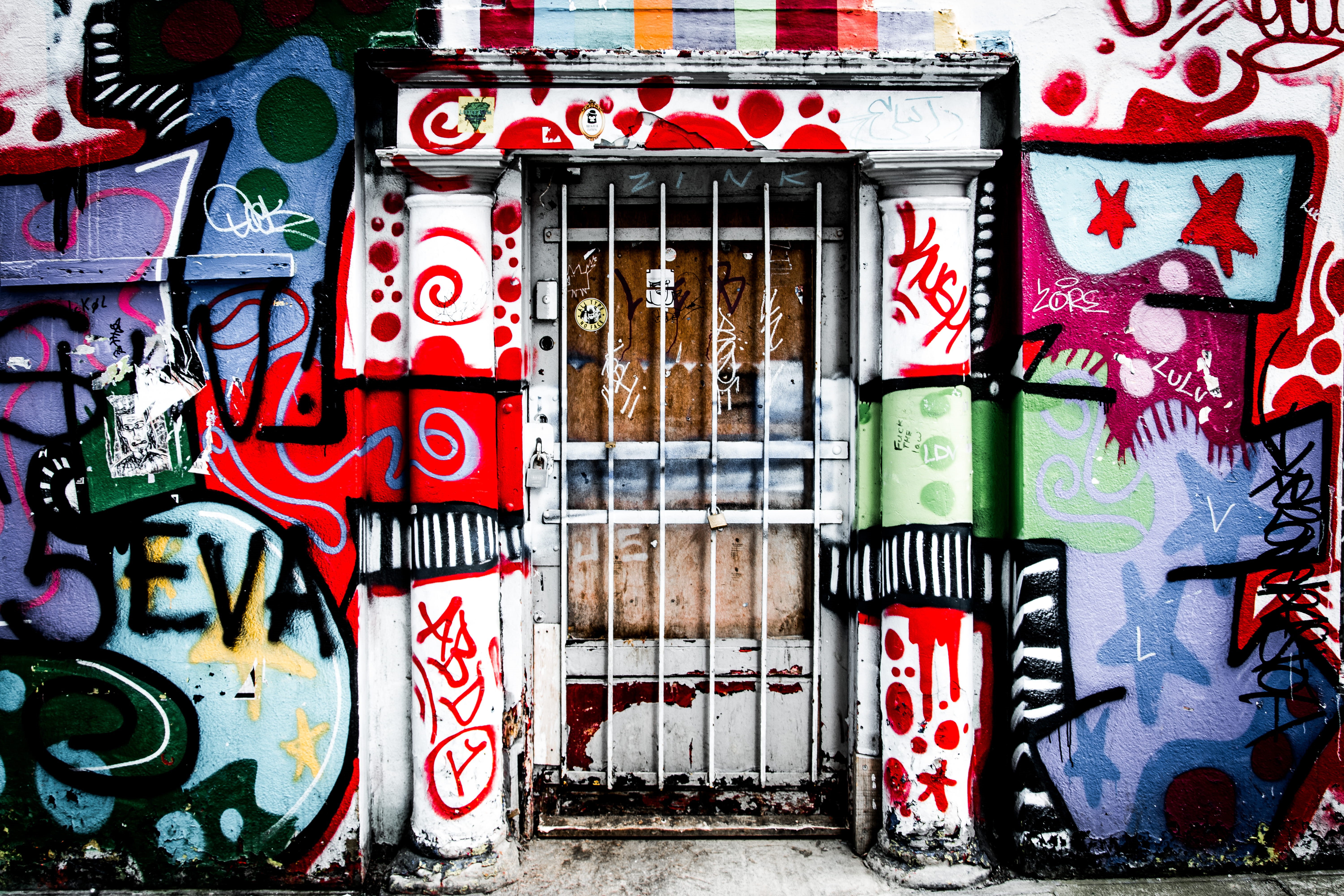 wall - building feature, art and craft, no people, rail, metal, street art, gate, communication, street, western script, white, choice, 5K, door, built structure, HD Wallpaper