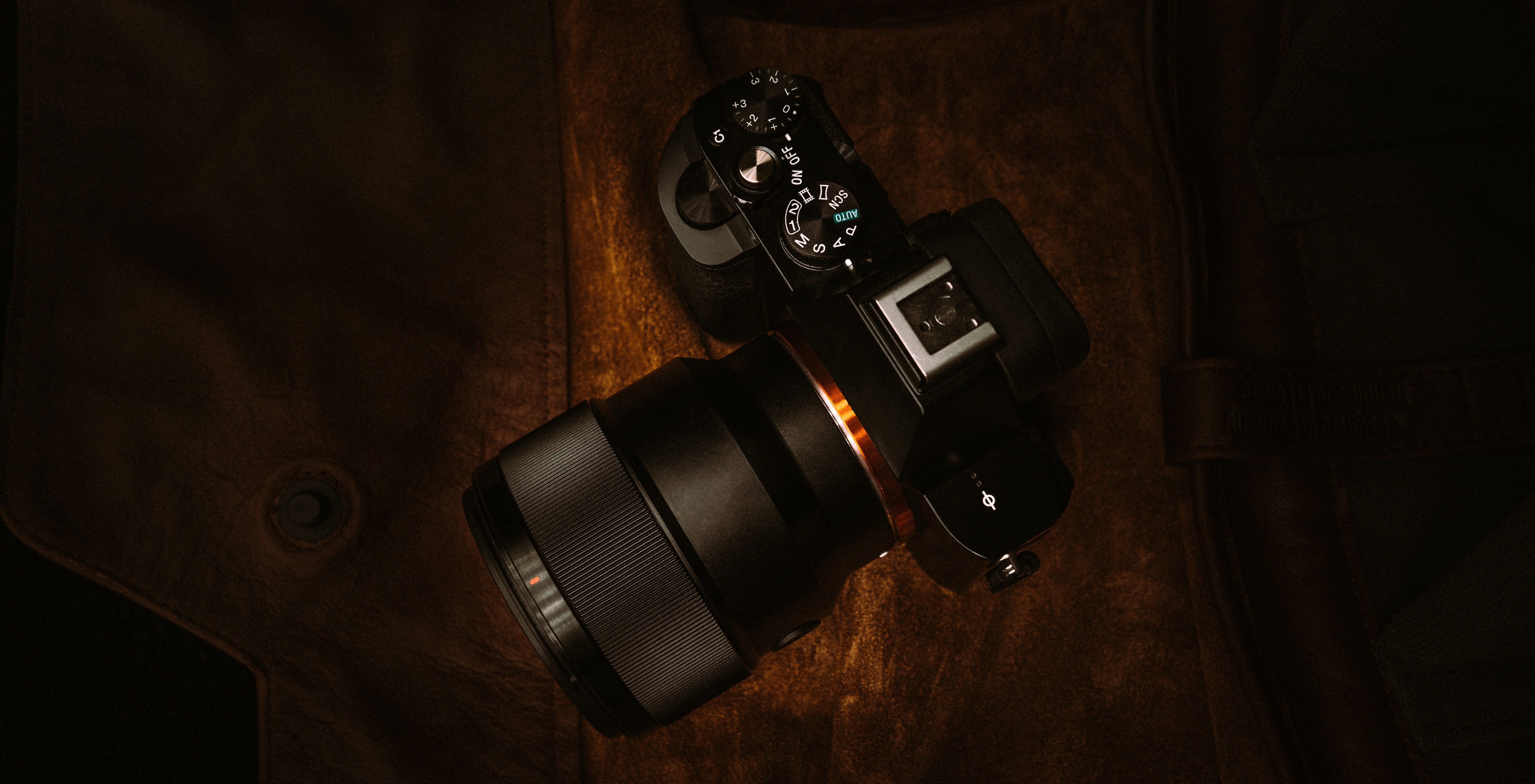 no people, leather, focal length, home video camera, camera - photographic equipment, photographic equipment, slr camera, photo, digital camera, table, HD Wallpaper