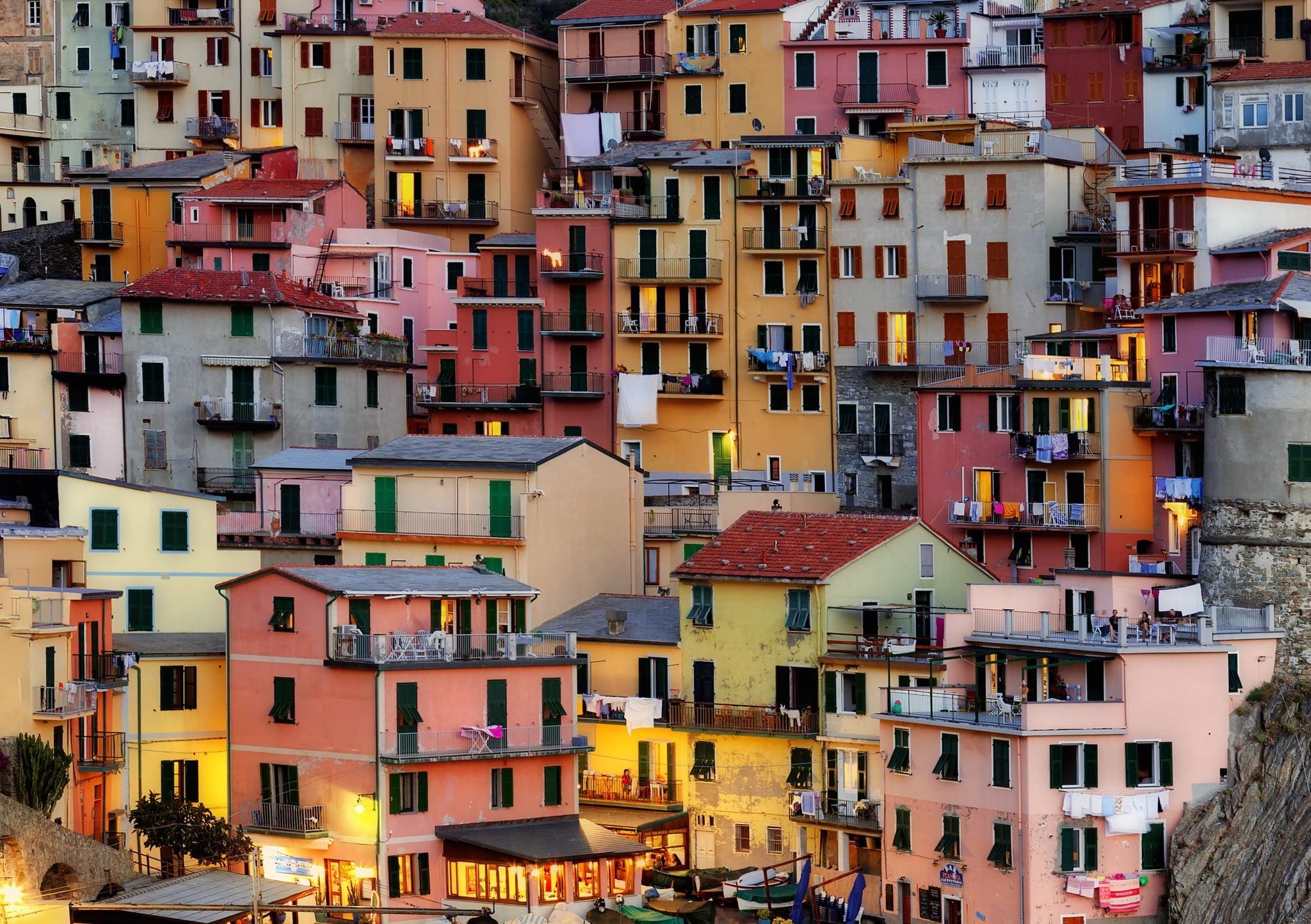 community, houses, multi colored, full frame, neighborhood, outdoors, town, house, high angle view, nature, residential district, Italy, built structure, HD Wallpaper