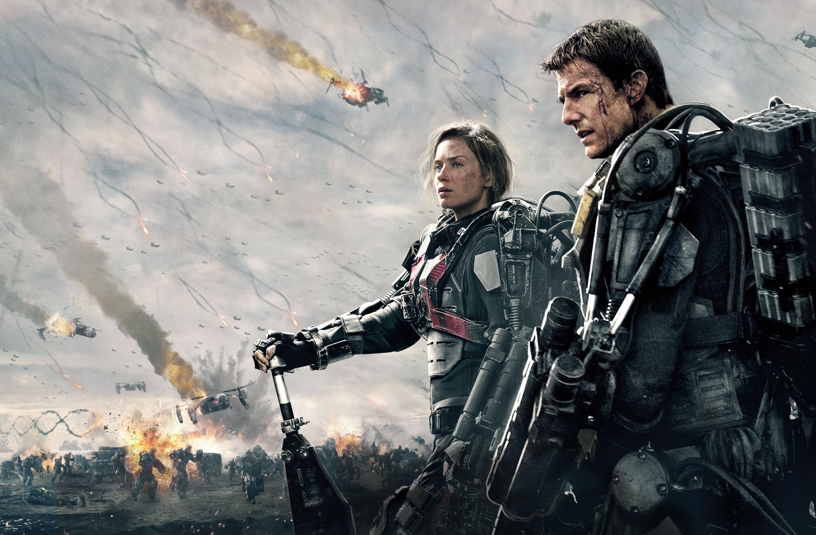 young men, 2K, Girl, Lt., Edge of Tomorrow, Sci-Fi, fire - natural phenomenon, 2014, Sky, Man, people, Ground, Fantasy, Soldiers, weapon, Woman, Armor, HD Wallpaper