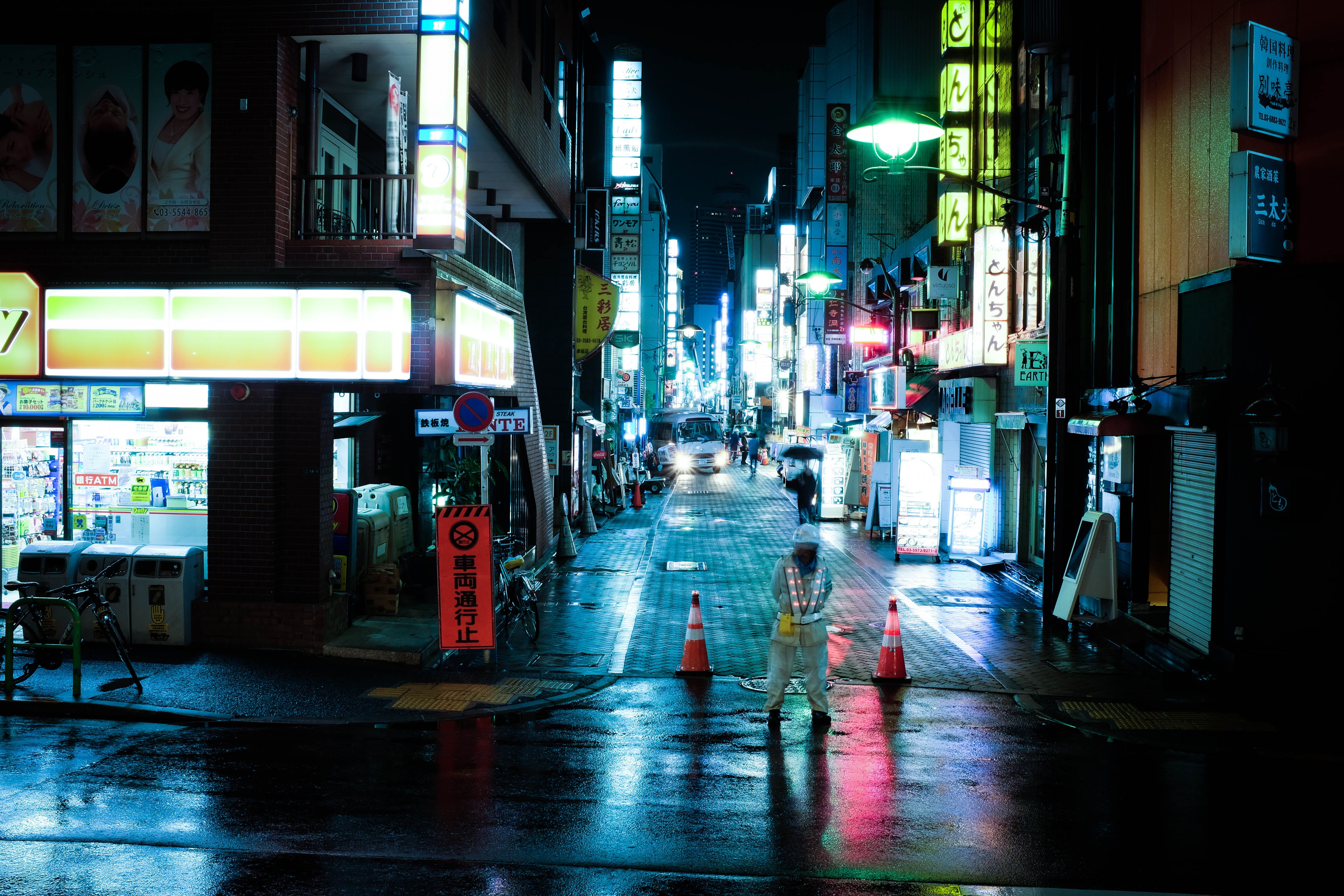 neon, street light, glow, incidental people, japan, building exterior, lighting equipment, excitement, color, urban, wet, explore, 4K, city, city street, HD Wallpaper