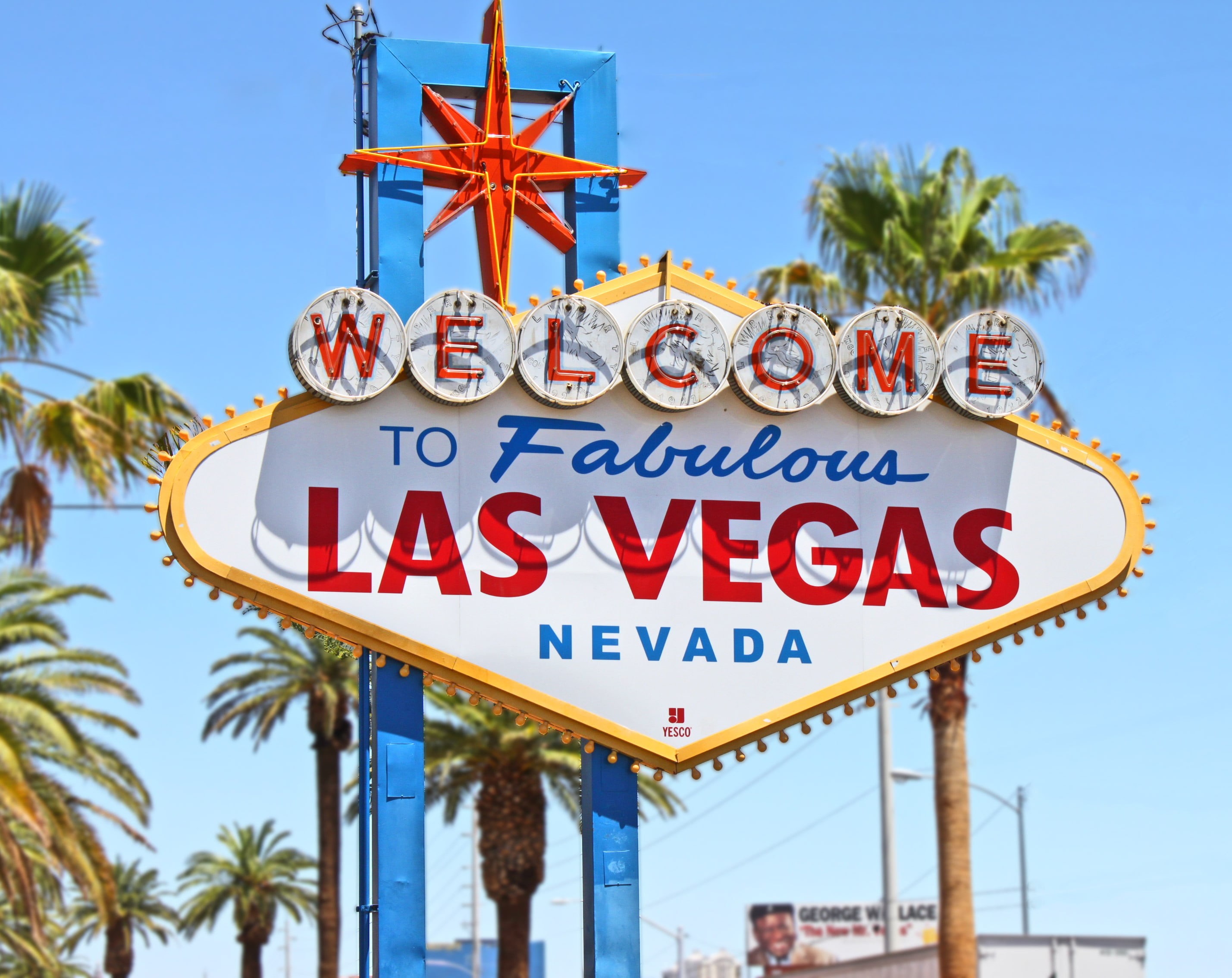 sign, architecture, western script, welcome, low angle view, communication, clear sky, Nevada, city, Las Vegas, fabulous, signage, capital letter, palm tree, HD Wallpaper