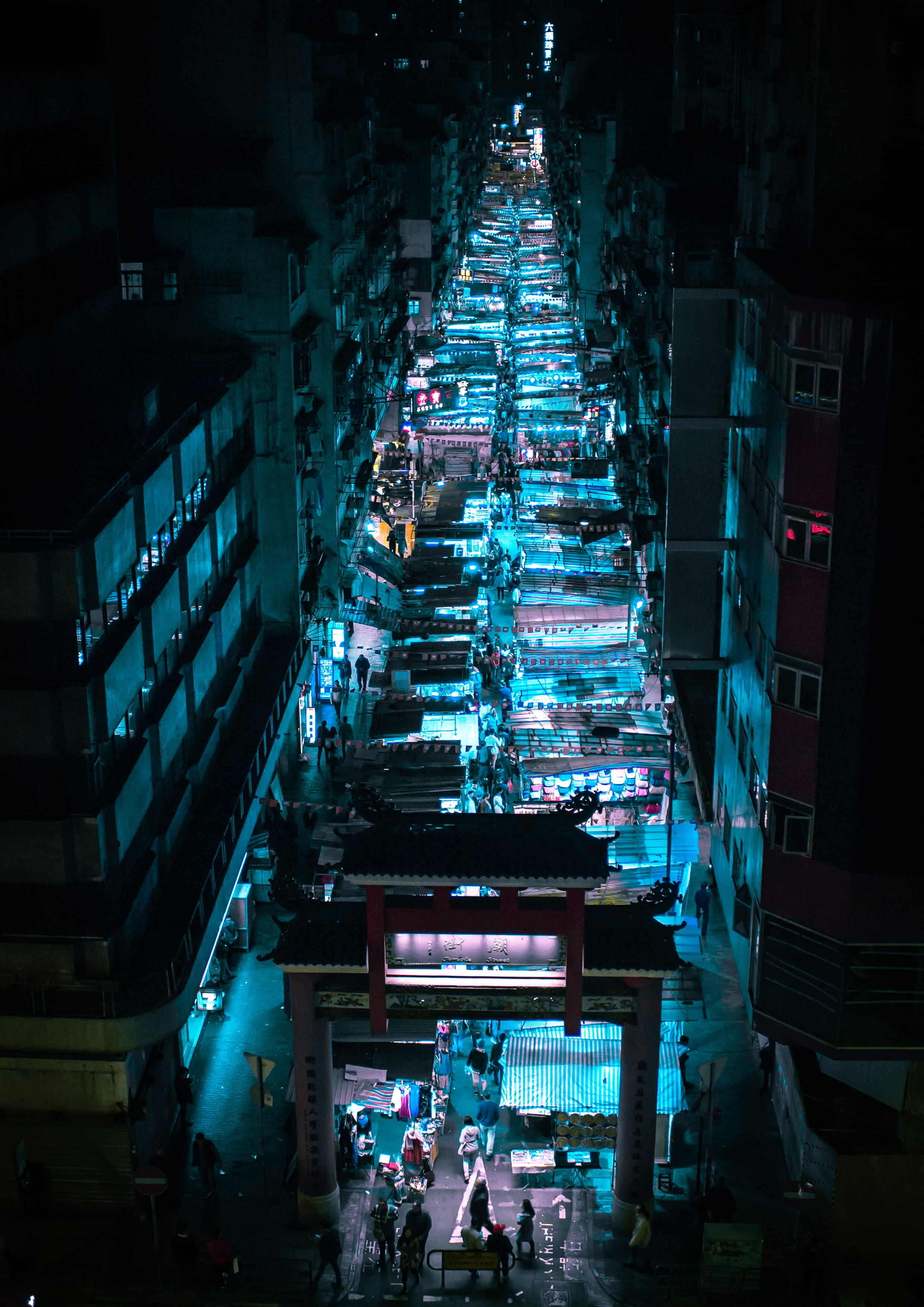 crowd, neon, product design, design, sign, adult, communication, street, illuminated, city, art, light, group of people, incidental people, indoors, transportation, Phone HD Wallpaper