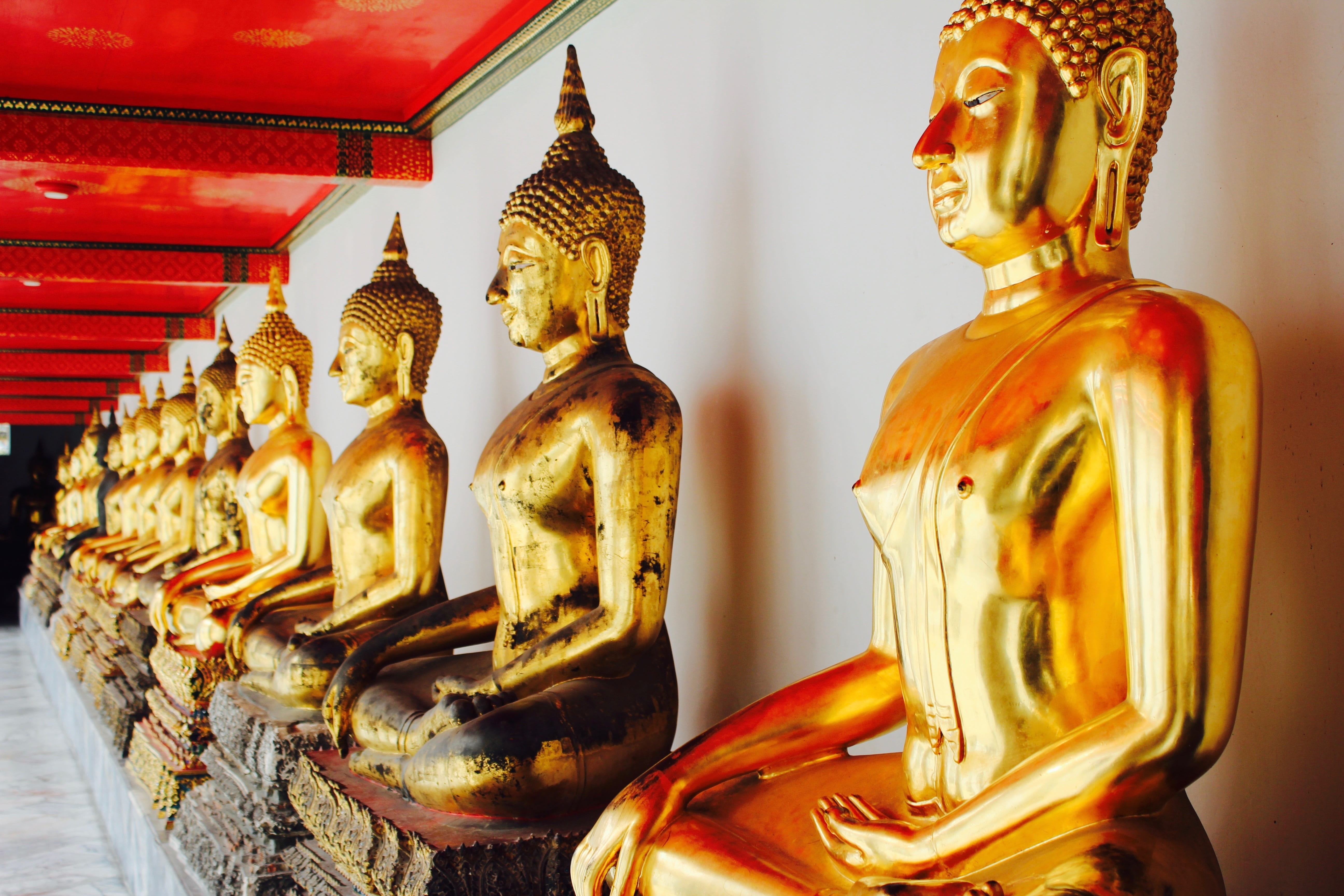 belief, travel destinations, male likeness, religion, built structure, gold colored, palace, idol, sculpture, architecture, representation, figure, art and craft, HD Wallpaper