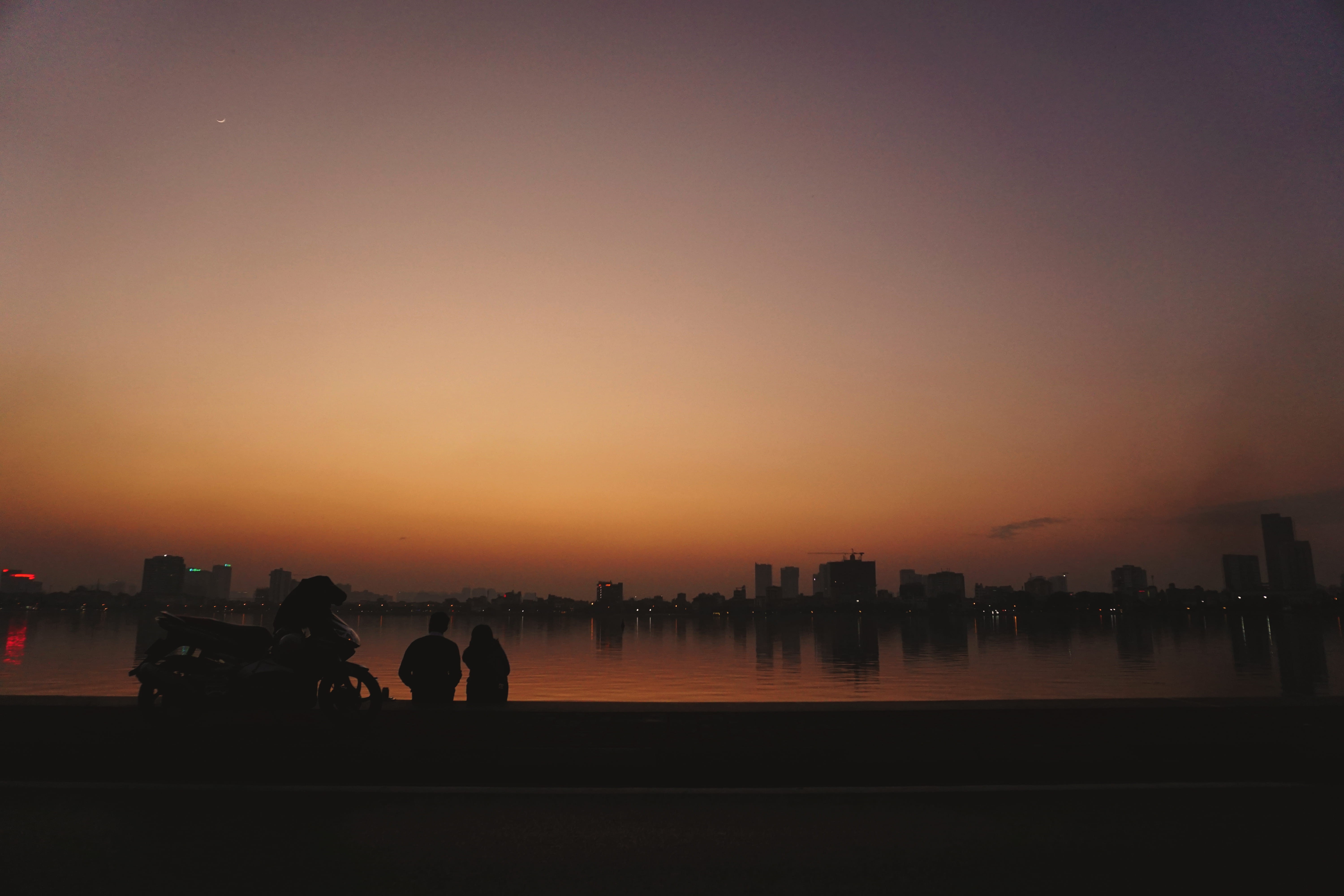 water, transportation, nightfall, chill, men, architecture, city, winter, mammal, west lake, outdoors, lake, vietnam, group of people, silhouette, nature, HD Wallpaper