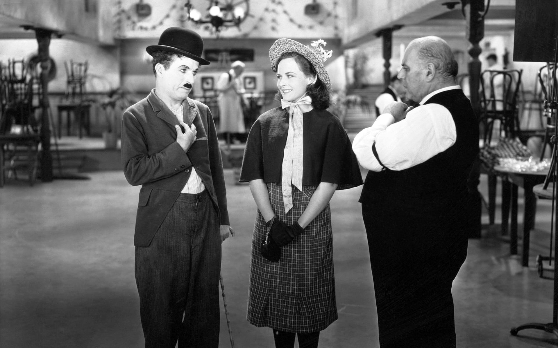 standing, real people, women, clothing, film stills, walking, females, men, jacket, three quarter length, business, lifestyles, s, black, people, Charlie Chaplin, HD Wallpaper