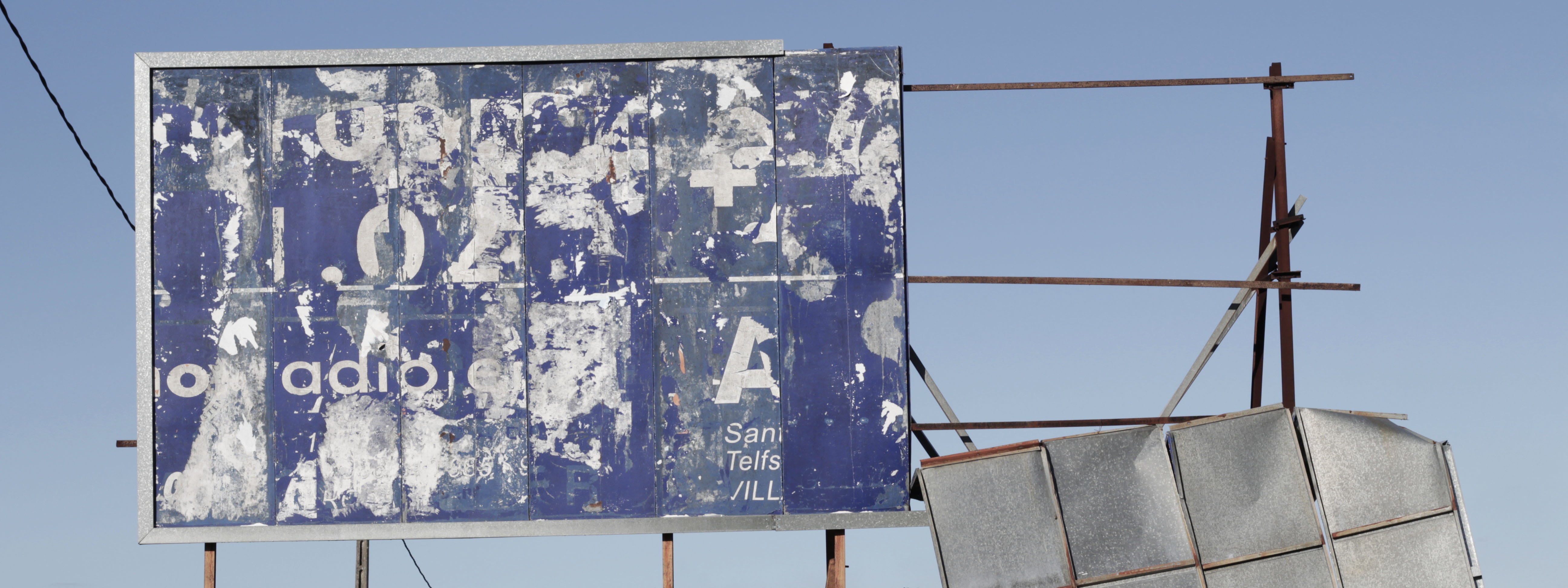 billboard broken, history, clear sky, metal, message, built structure, billboard, sign, text, wind, spain, old, day, low angle view, close-up, communication, HD Wallpaper