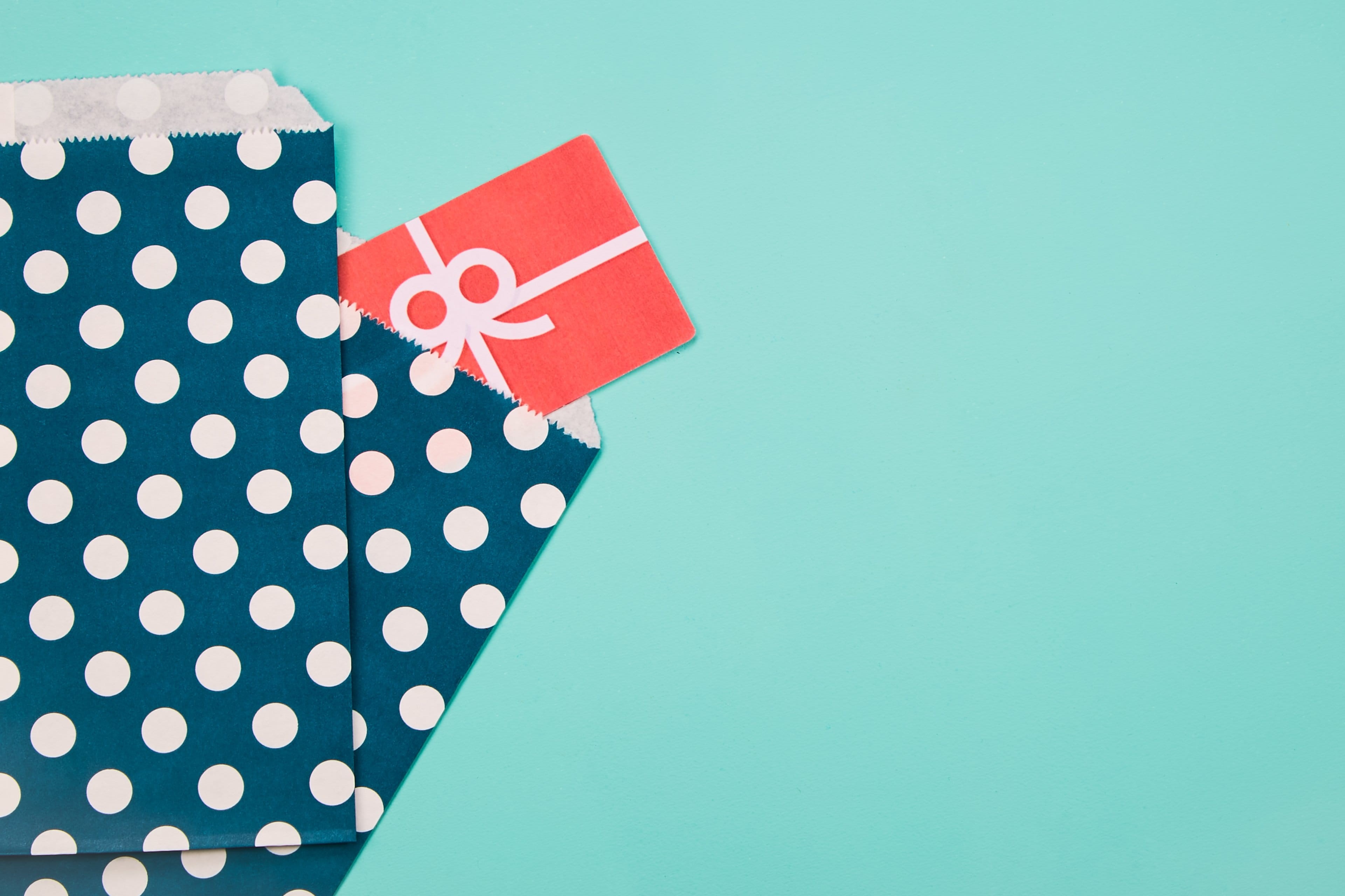 indoors, Gifts, Flatlay, card, ribbon - sewing item, copy space, colored background, no people, red, holiday, spotted, Sale, emotion, 4K, celebration, HD Wallpaper