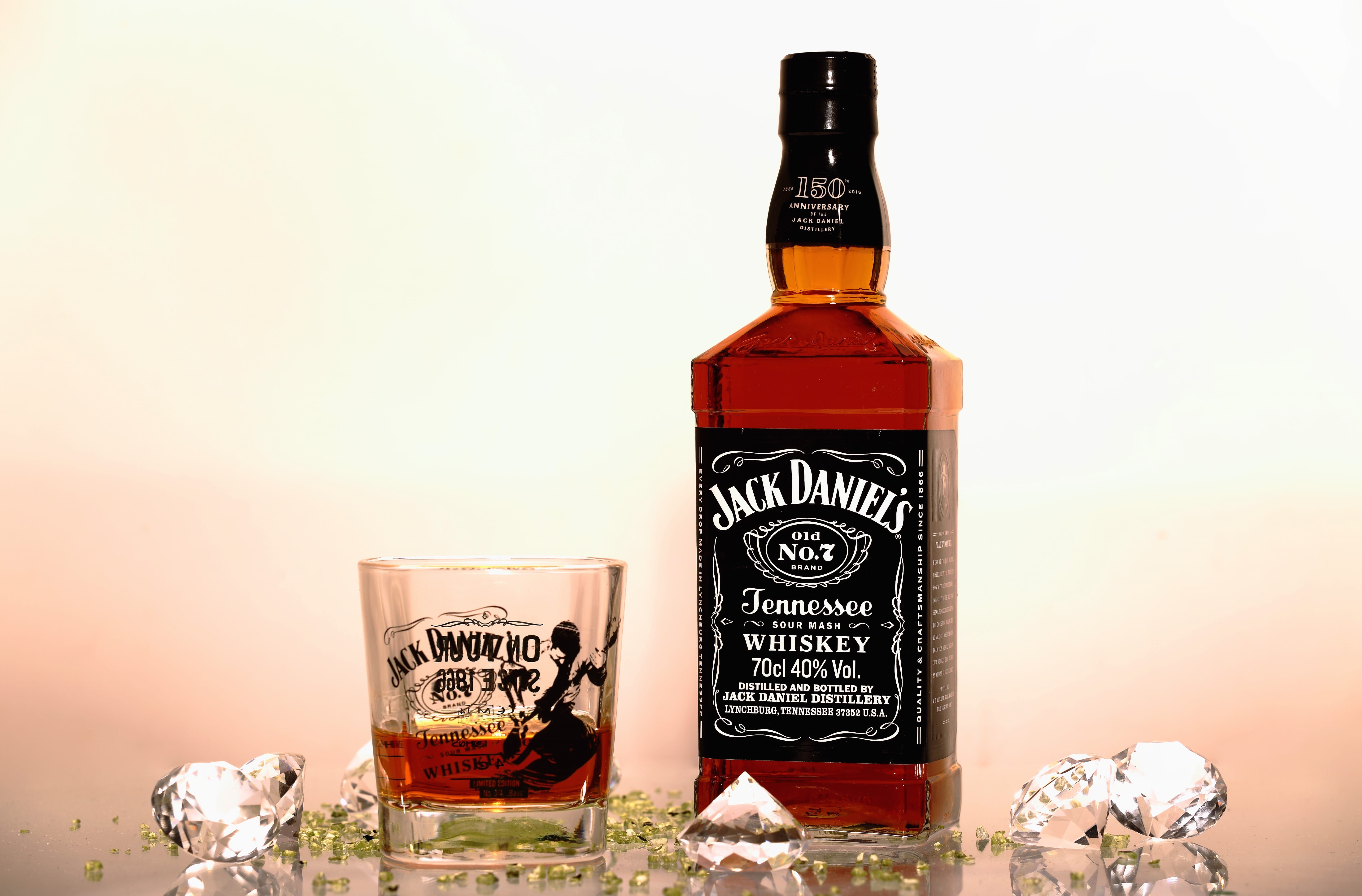western script, Jack, food and drink, single object, label, 5K, bottle, container, Daniels, jack, text, food, luxury, no people, nature, Whisky, retail, HD Wallpaper