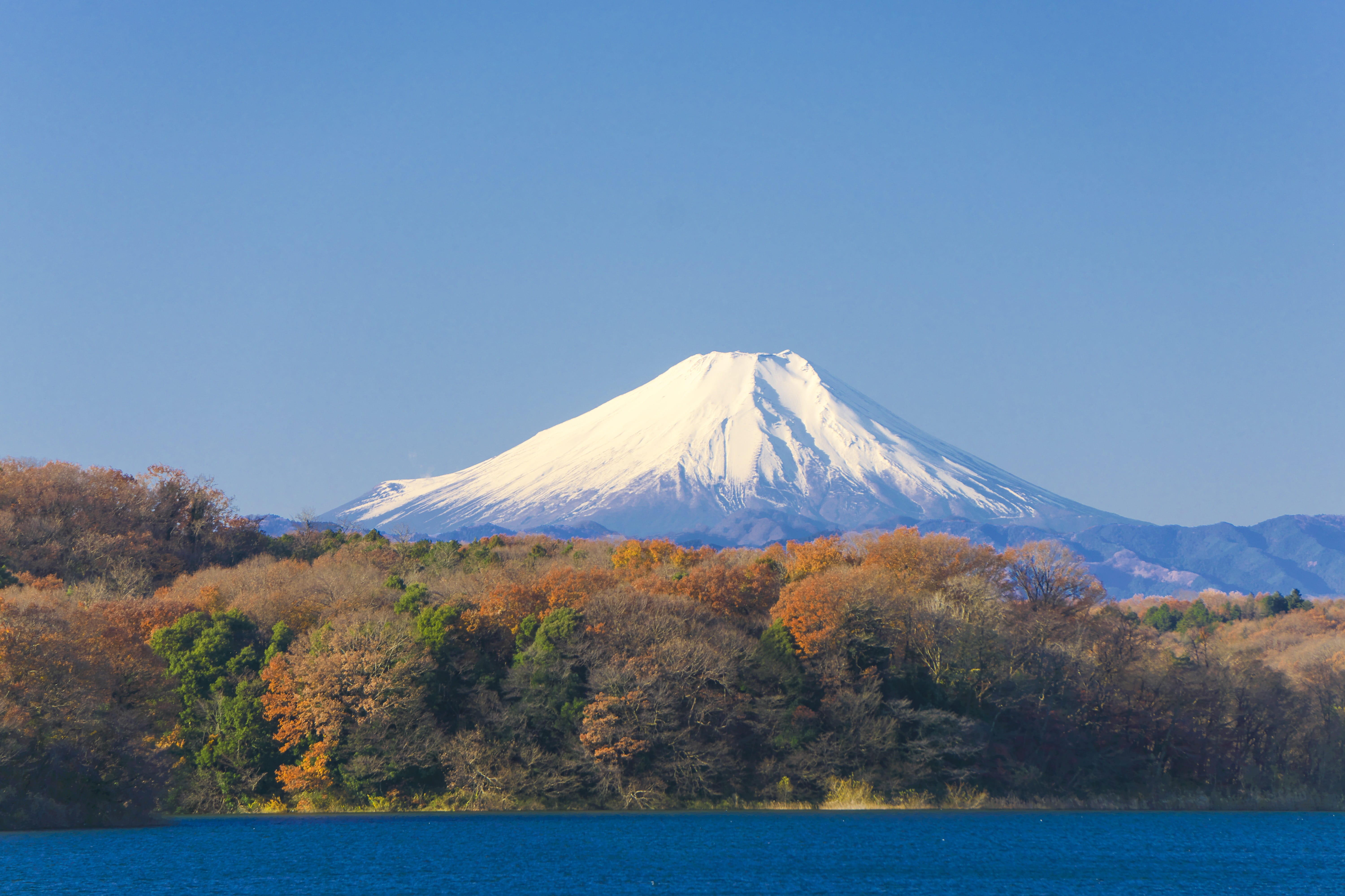 clear skies, Japan, mount, scenics, landscape, snowcapped mountain, autumnal leaves, sayama lake, travel, beauty in nature, Mt Fuji, lake, autumn, yamanashi Prefecture, HD Wallpaper