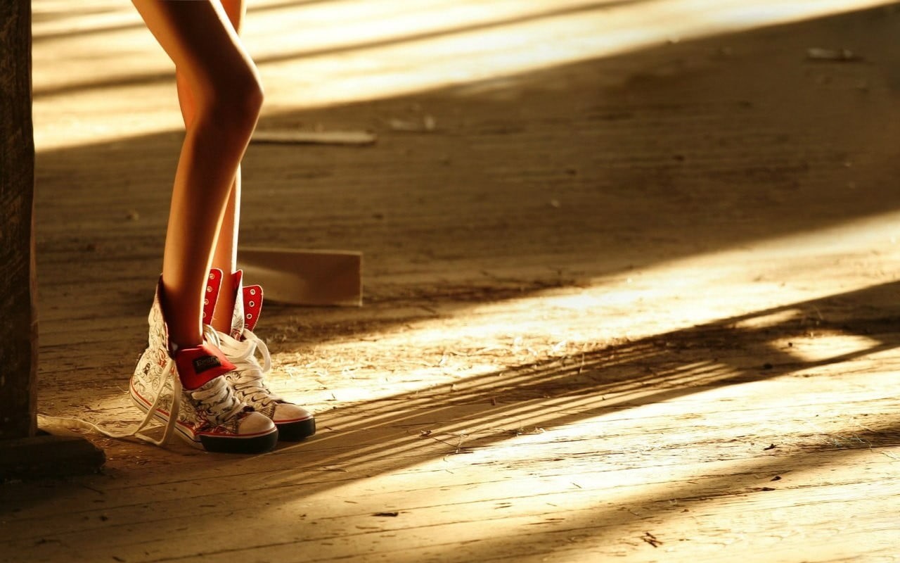 720P, white, one person, red, human body part, lifestyles, sneakers, real people, legs, walking, sunlight, low section, body part, day, human foot, adult, HD Wallpaper