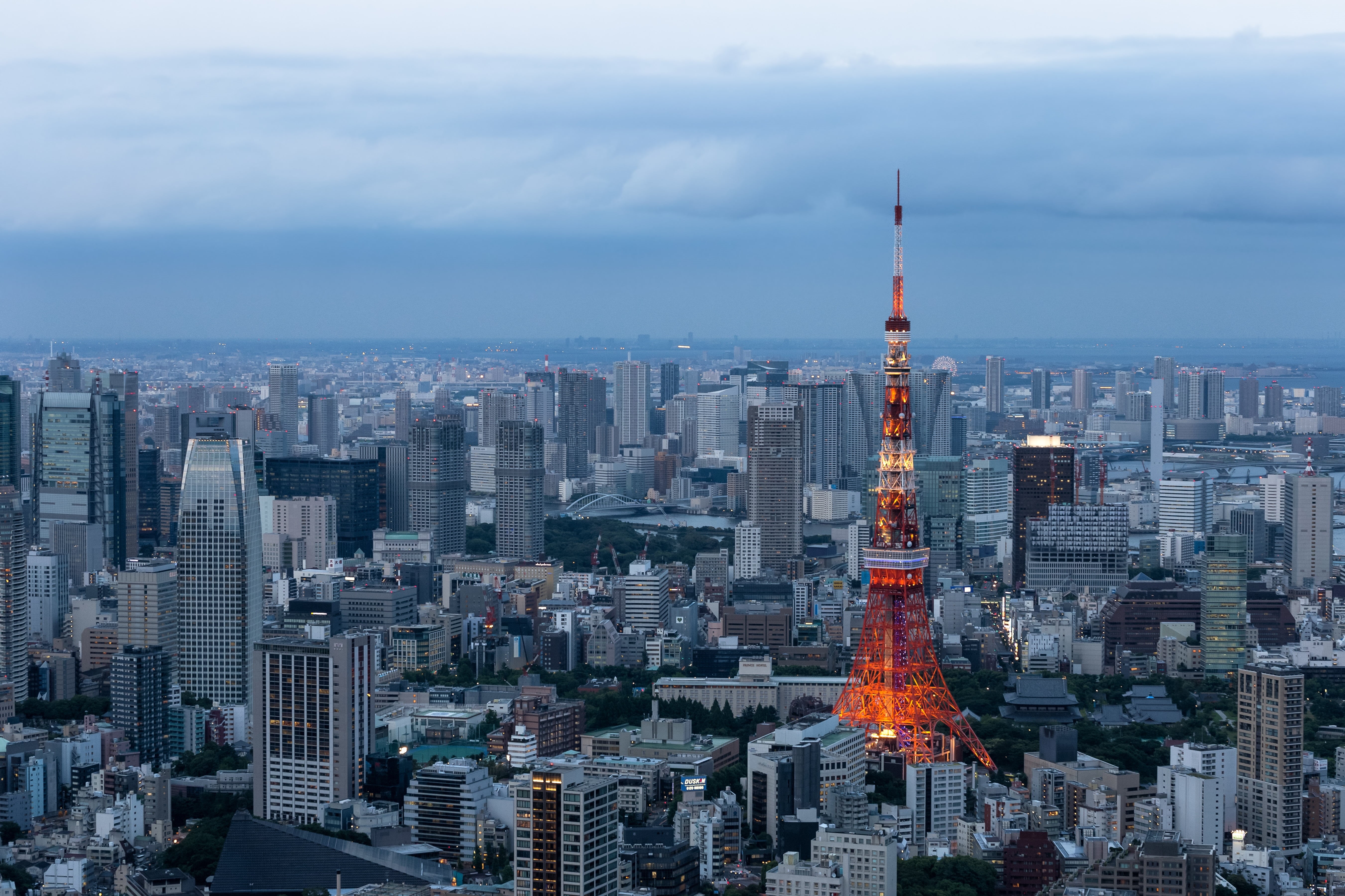 crowd, city Life, office building exterior, residential district, crowded, tokyo Tower, building, tourism, buildings, famous Place, minato, 5K, city, shinjuku Ward, HD Wallpaper