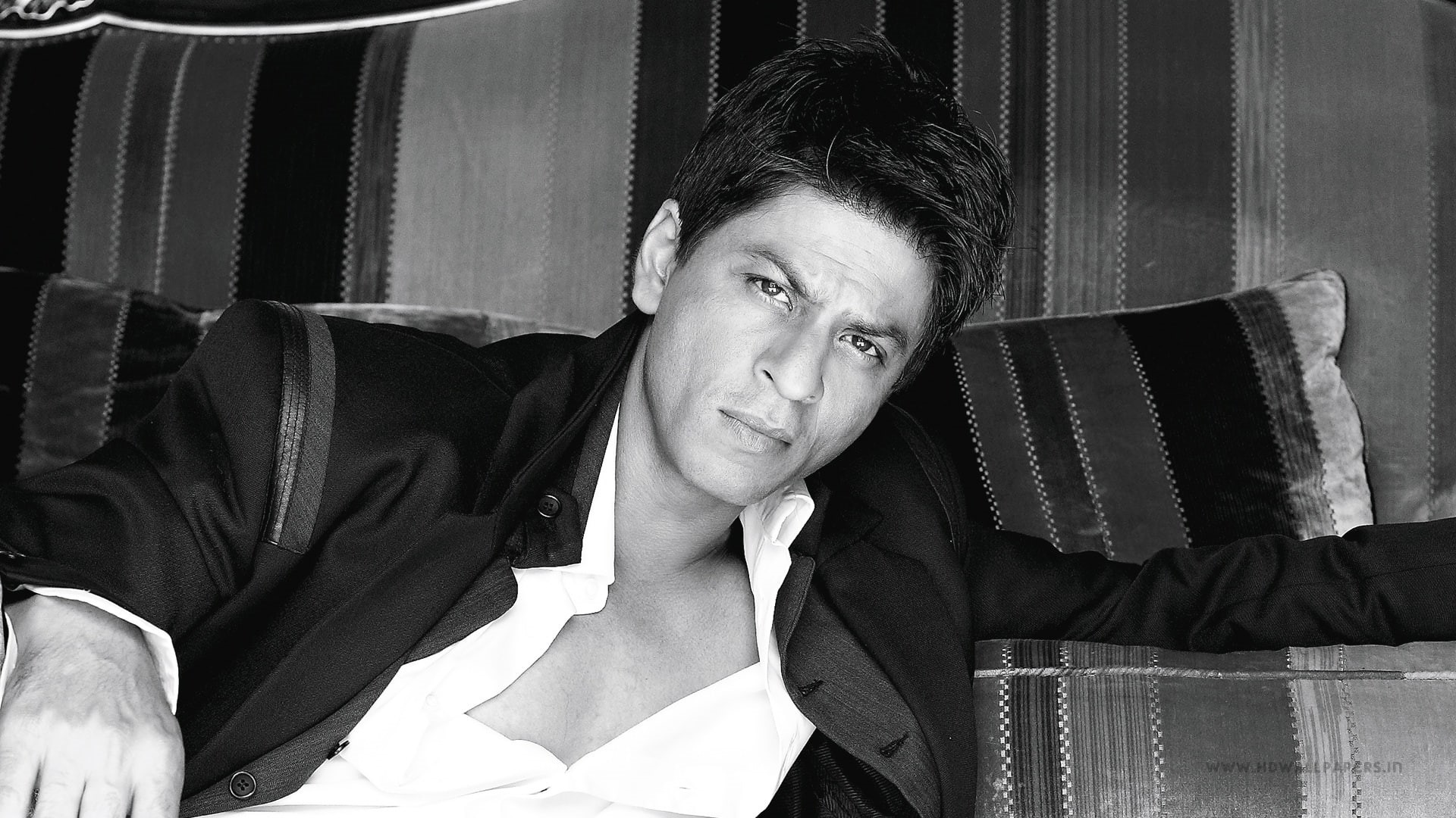 adult, srk, Rukh, lifestyles, furniture, real people, 1080P, leisure activity, men, seat, relaxation, males, one person, emotion, front view, sitting, HD Wallpaper