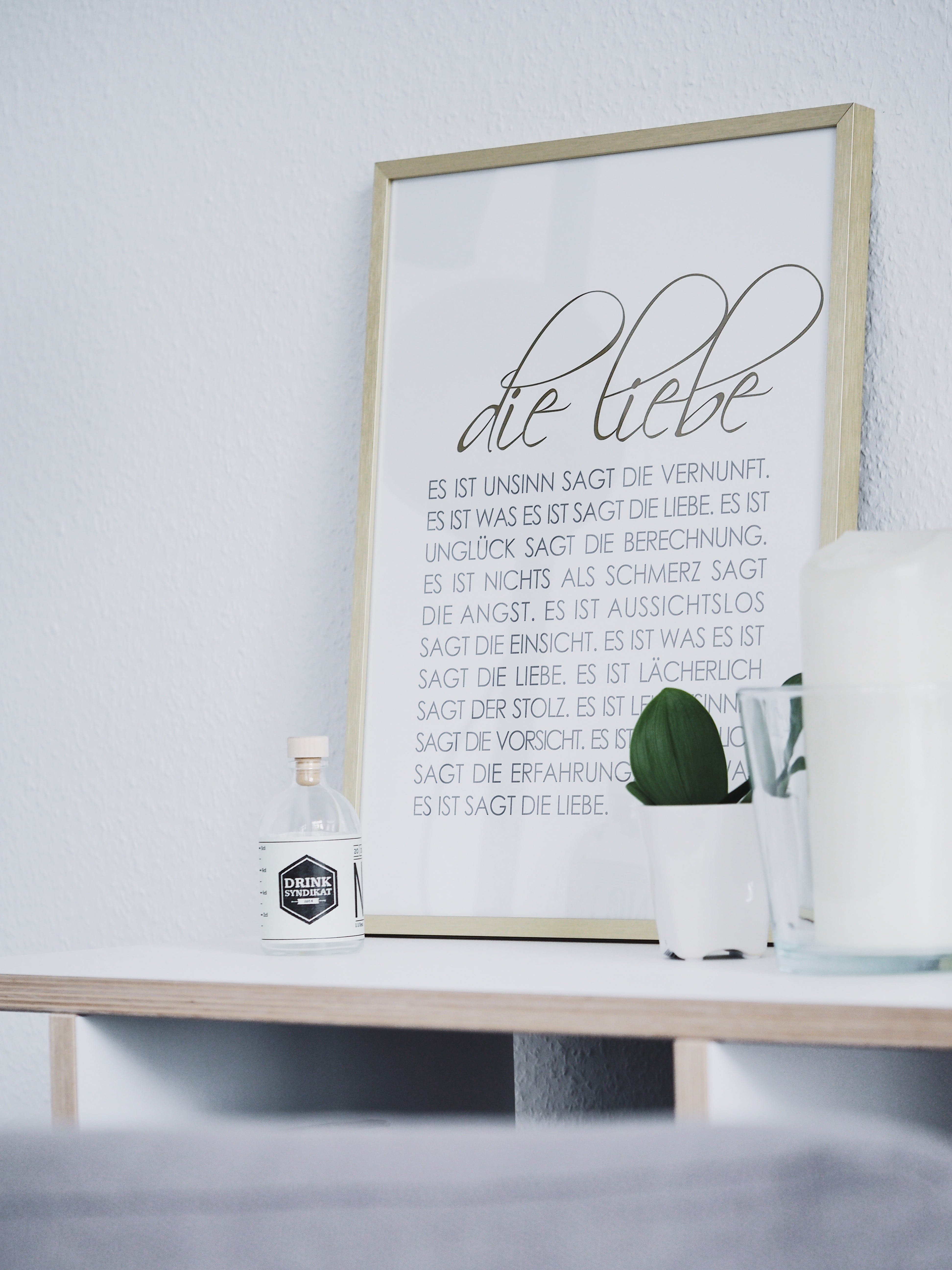 painted, lyric, green color, brown, paper, publication, still life, glass - material, book, frame, sign, living, sideboard, home, desk, candle, white, western script, Phone HD Wallpaper