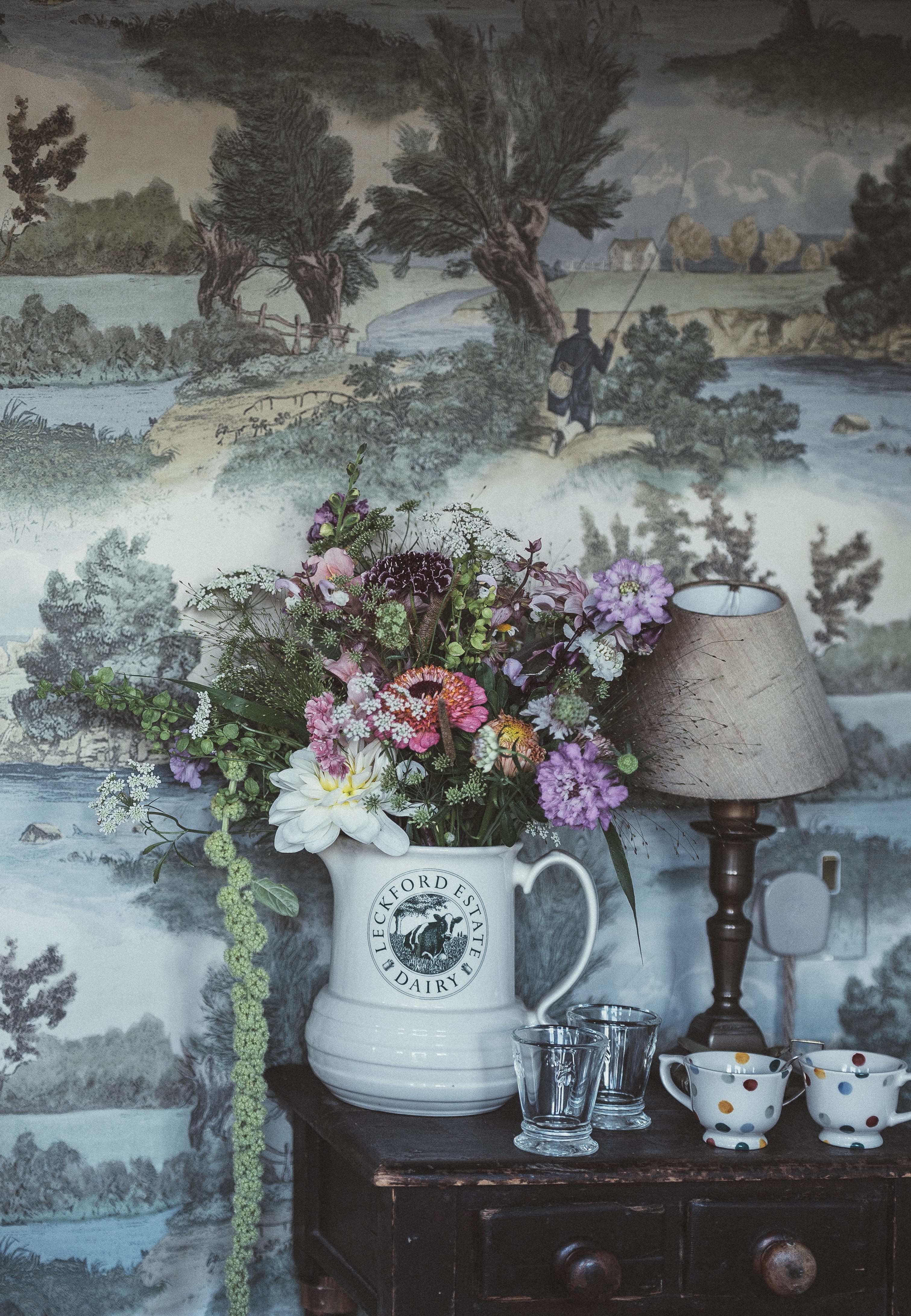 wall, close-up, flower, hanging, light, lighting equipment, bunch, 4K, flowering plant, tree, indoors, day, sideboard, variety, no people, decoration, Phone HD Wallpaper