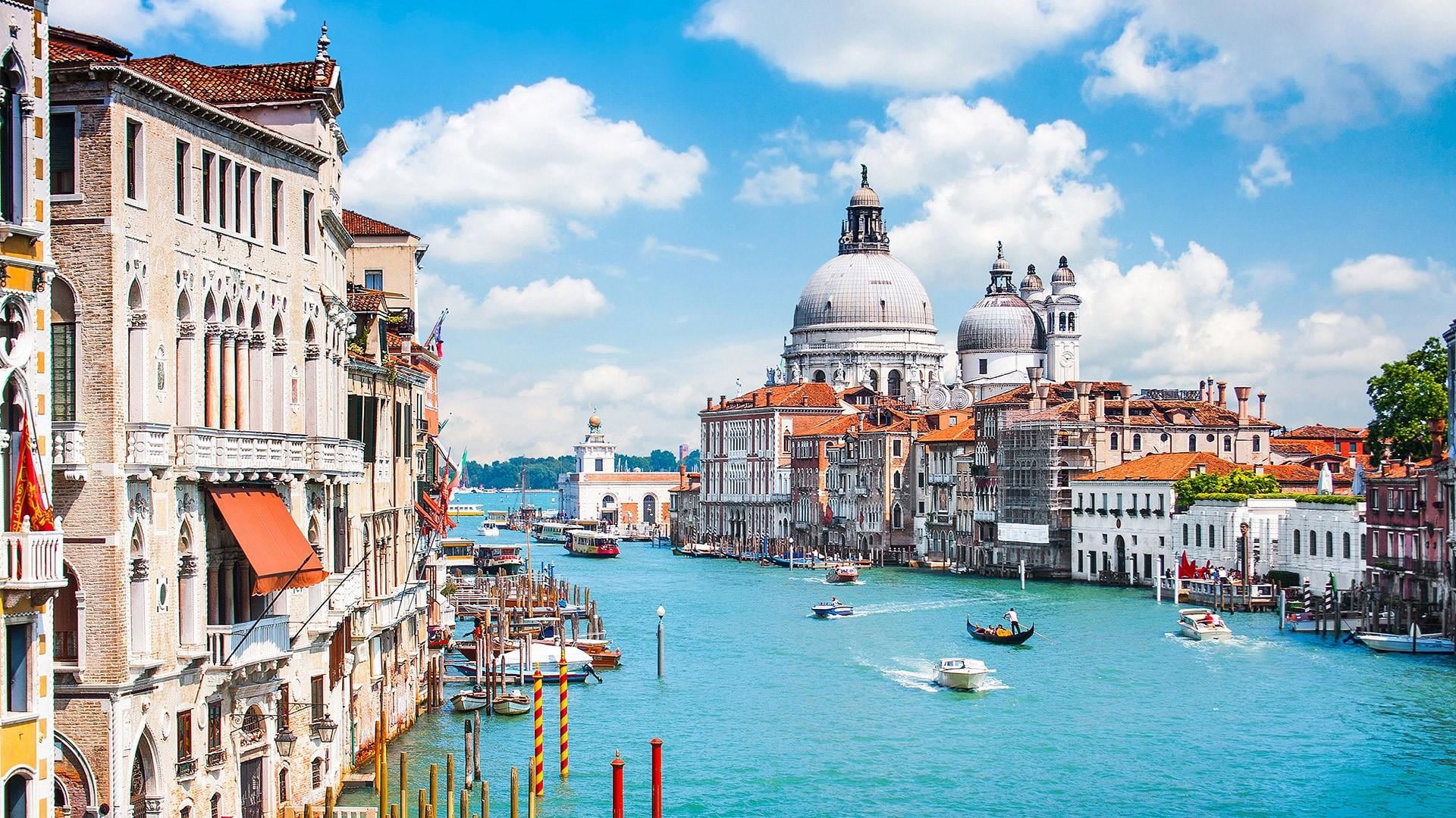 religion, place of worship, santa maria della salute, eu, water, outdoors, cloud - sky, tourism, 1080P, gondola - traditional boat, grand canal, travel destinations, HD Wallpaper